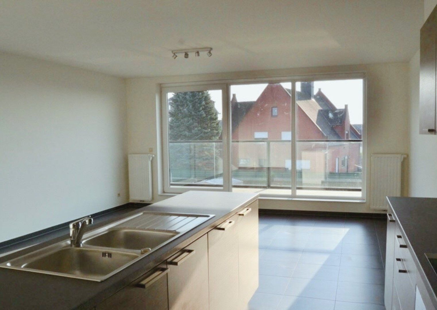 Rustig nieuwbouwappartement met 2 slaapkamers en terras in Herzele foto 3