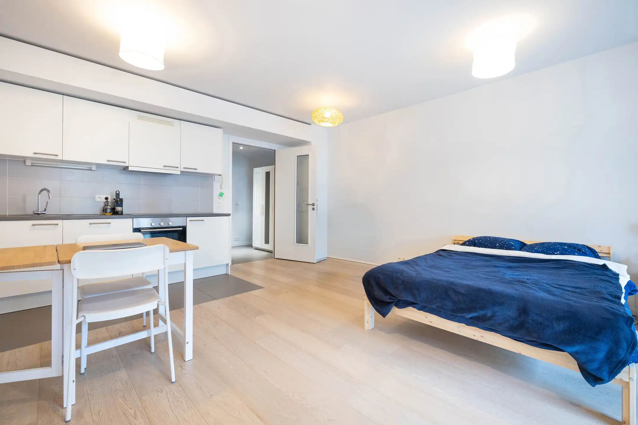 Nieuwe studio in de Europese wijk! foto 12