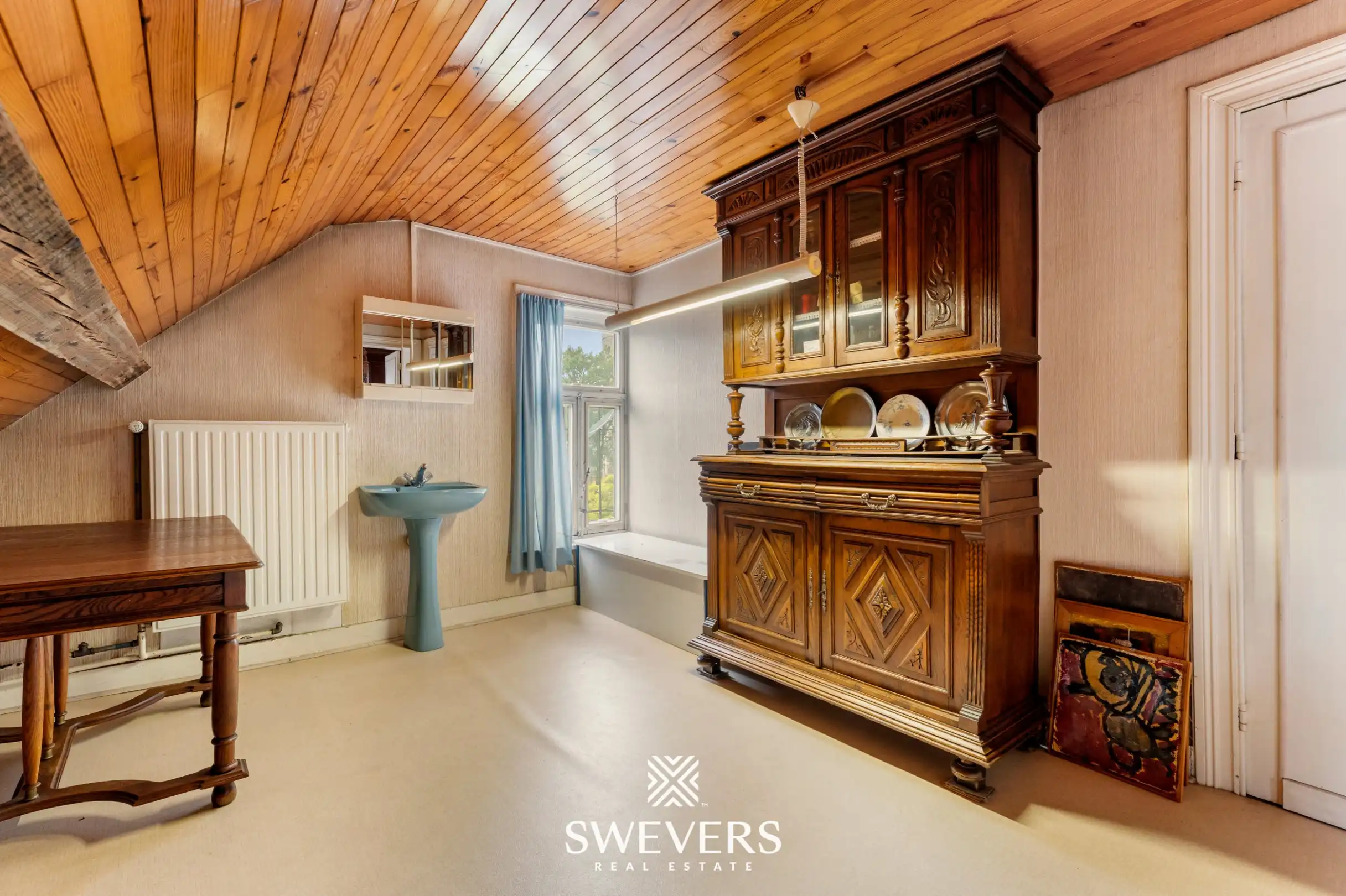 Karaktervolle herenwoning op knap perceel (20are) tegenover be-MINE foto 36
