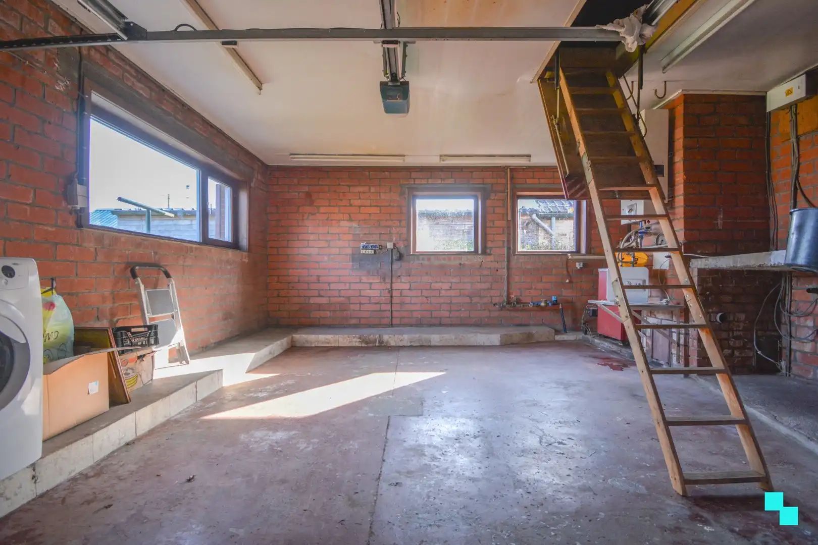 Gelijkvloerse woning met veel potentieel te Hooglede foto 19