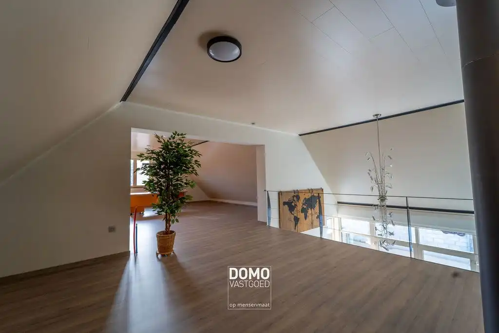 RUIME WONING VAN BOUWJAAR 2008 MET EPC LABEL B, 3 SLAAPKAMERS EN EEN HANGAR TE DIEPENBEEK foto 19