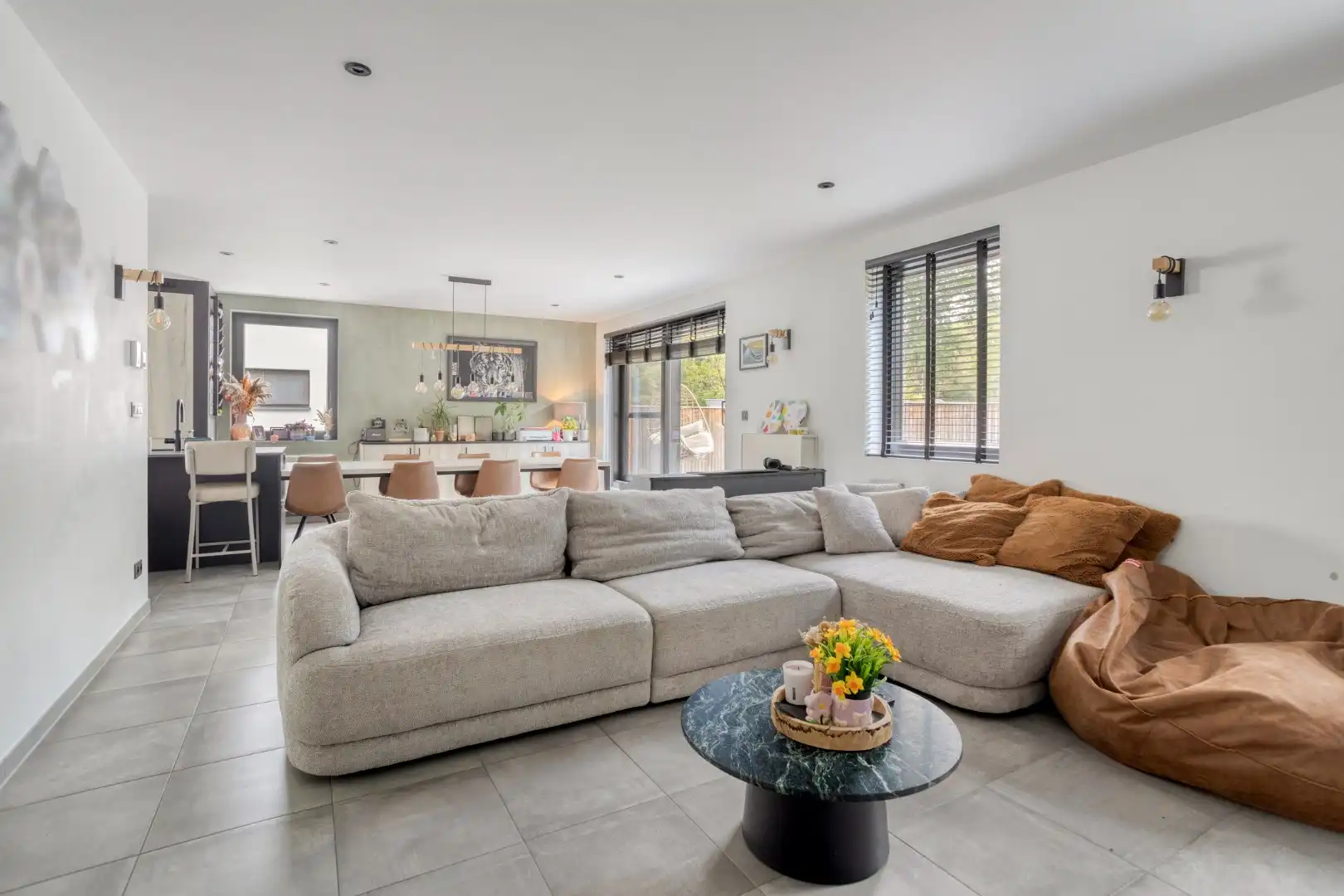 Veelzijdige recente woning aan de Brechtse Heide – ideaal voor wonen & werken foto 10