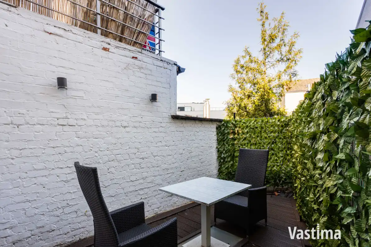 Instapklare dokterswoning met garage en 5 slaapkamers foto 16