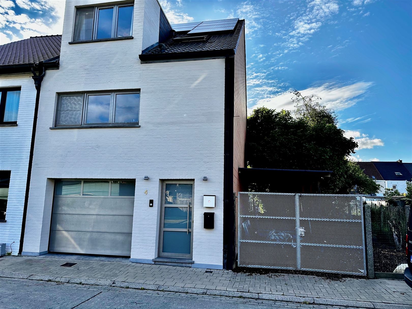 ()=>{if(producerUpdateValueVersion(node),producerAccessed(node),node.value===ERRORED)throw node.error;return node.value} Kanunnikenstraat 4 - 9700 OUDENAARDE