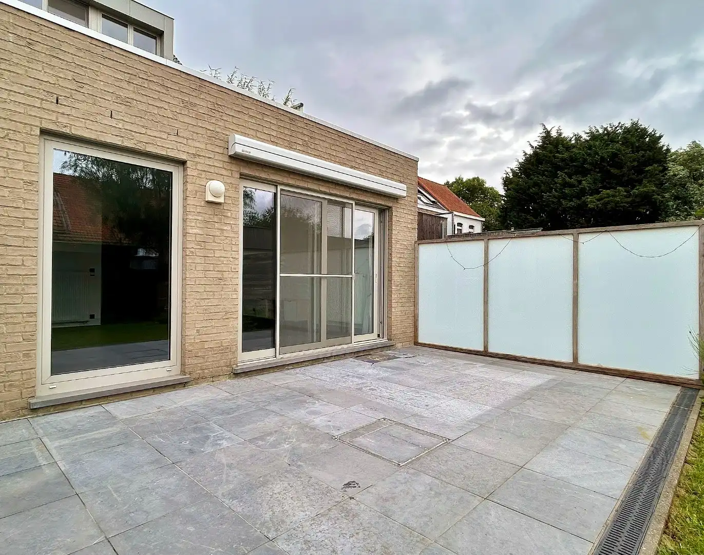 Gelijkvloers appartement met tuin in het centrum van Poperinge foto 7