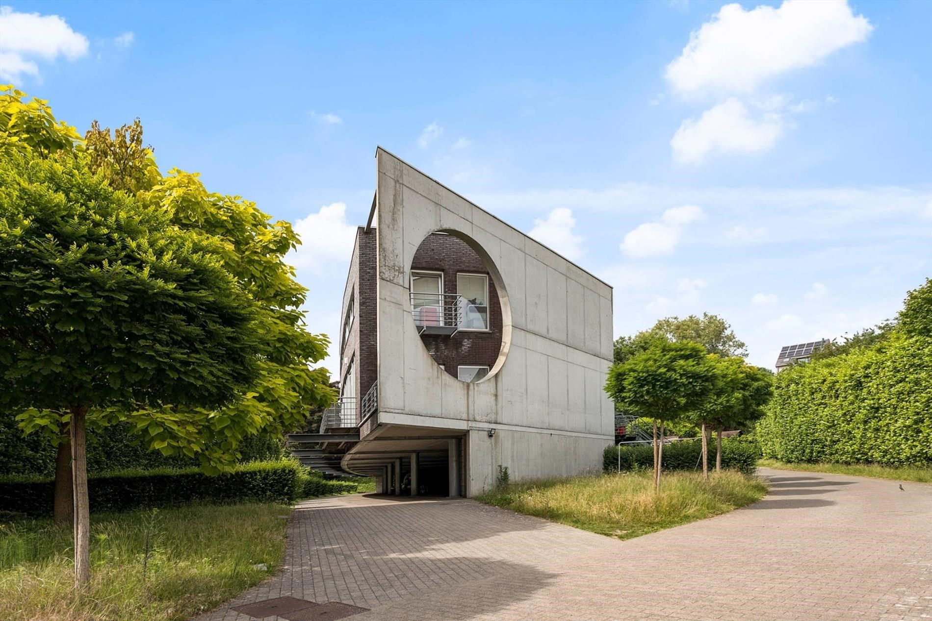 Dilbeek centrum: duplex appartement met 2 slaapkamers en tuintje foto 15