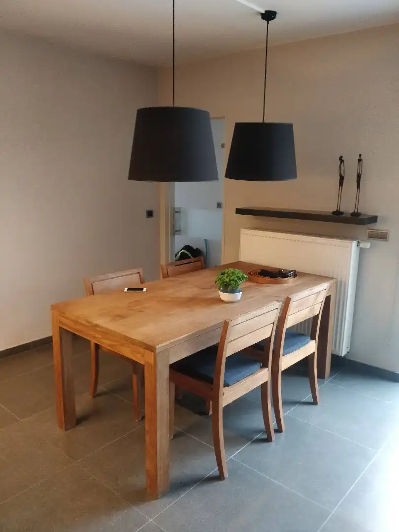 Gelijkvloersappartement met twee slaapkamers en binnentuin foto 8