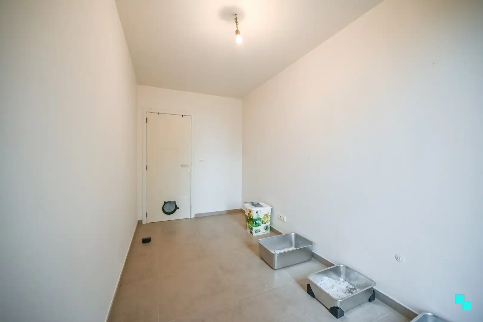 Verrassend ruim duplex appartement in Ooigem foto 15