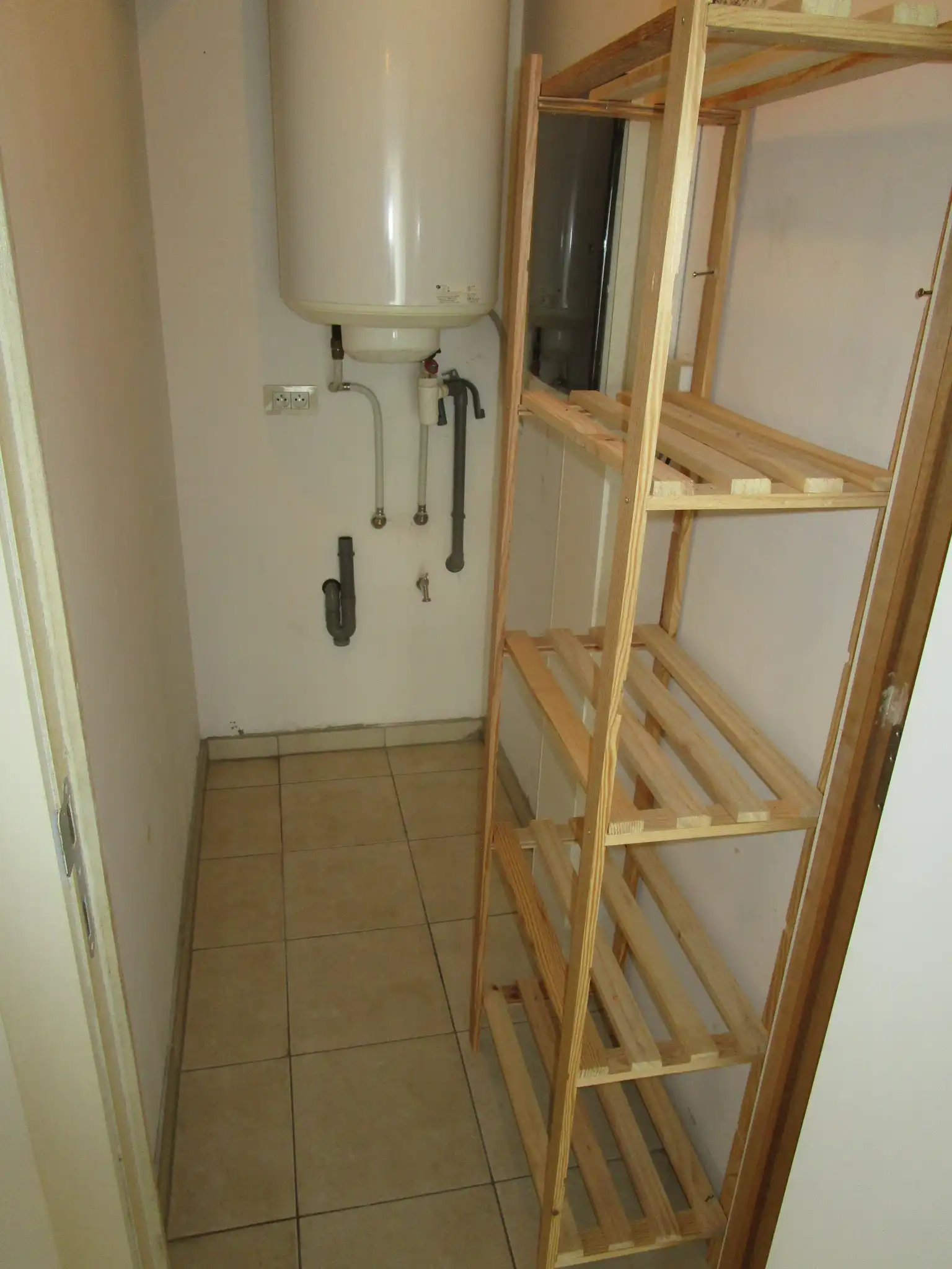 Zeer centraal gelegen appartement met 2 ruime slaapkamers en zonneterras foto 8