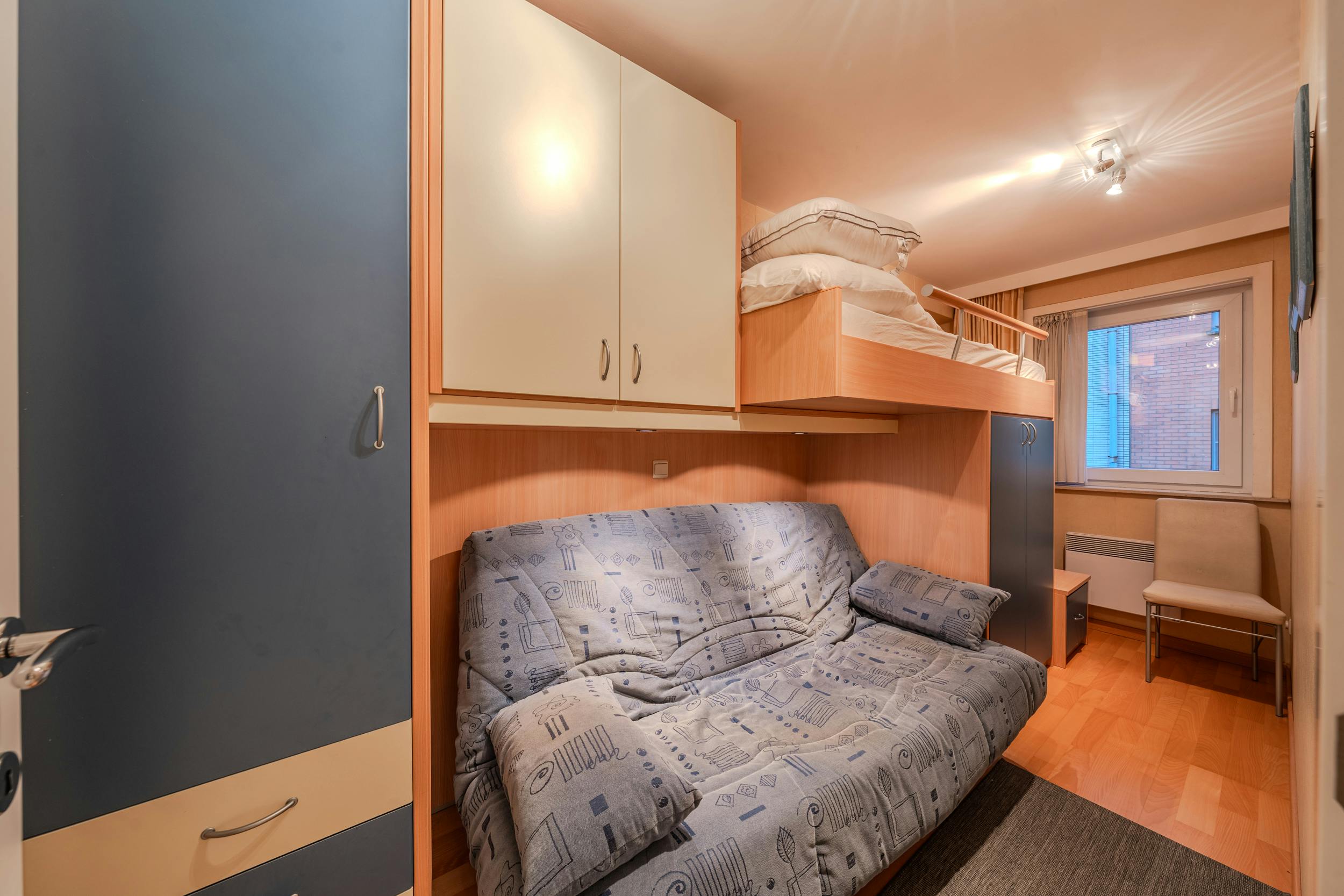 Zongericht appartement met twee slaapkamers en terras foto 9