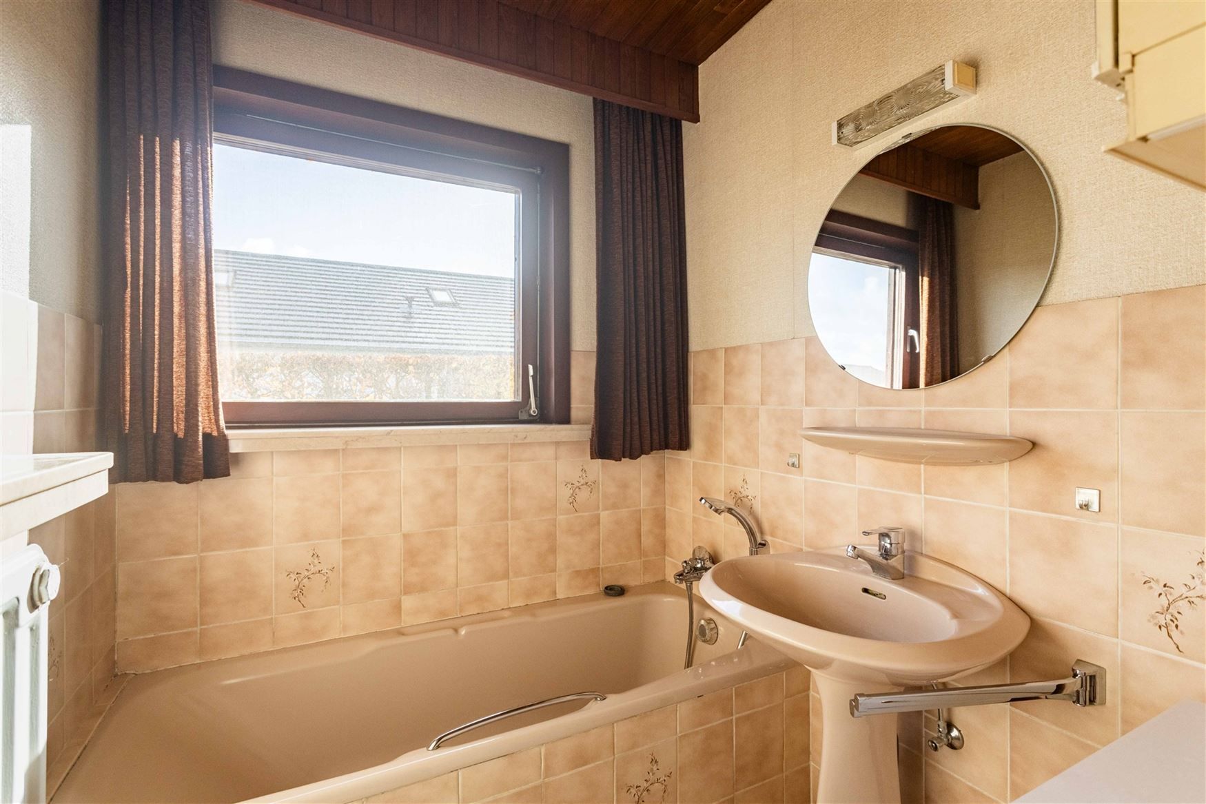 Charmante bungalow met open zicht en potentieel te Nazareth. foto 19