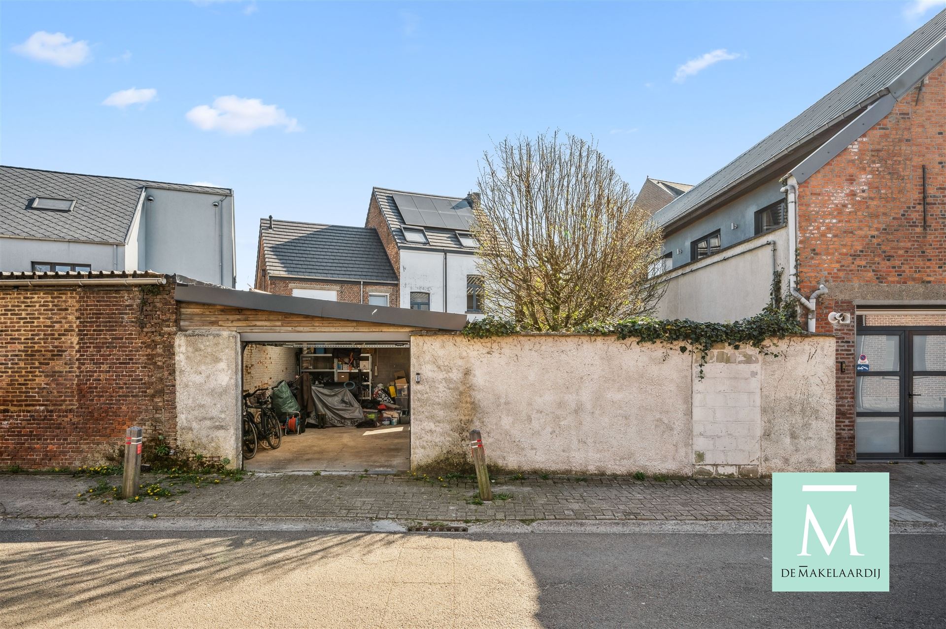Zeer ruime en charmante woning met fijne tuin en ruime garage foto 32