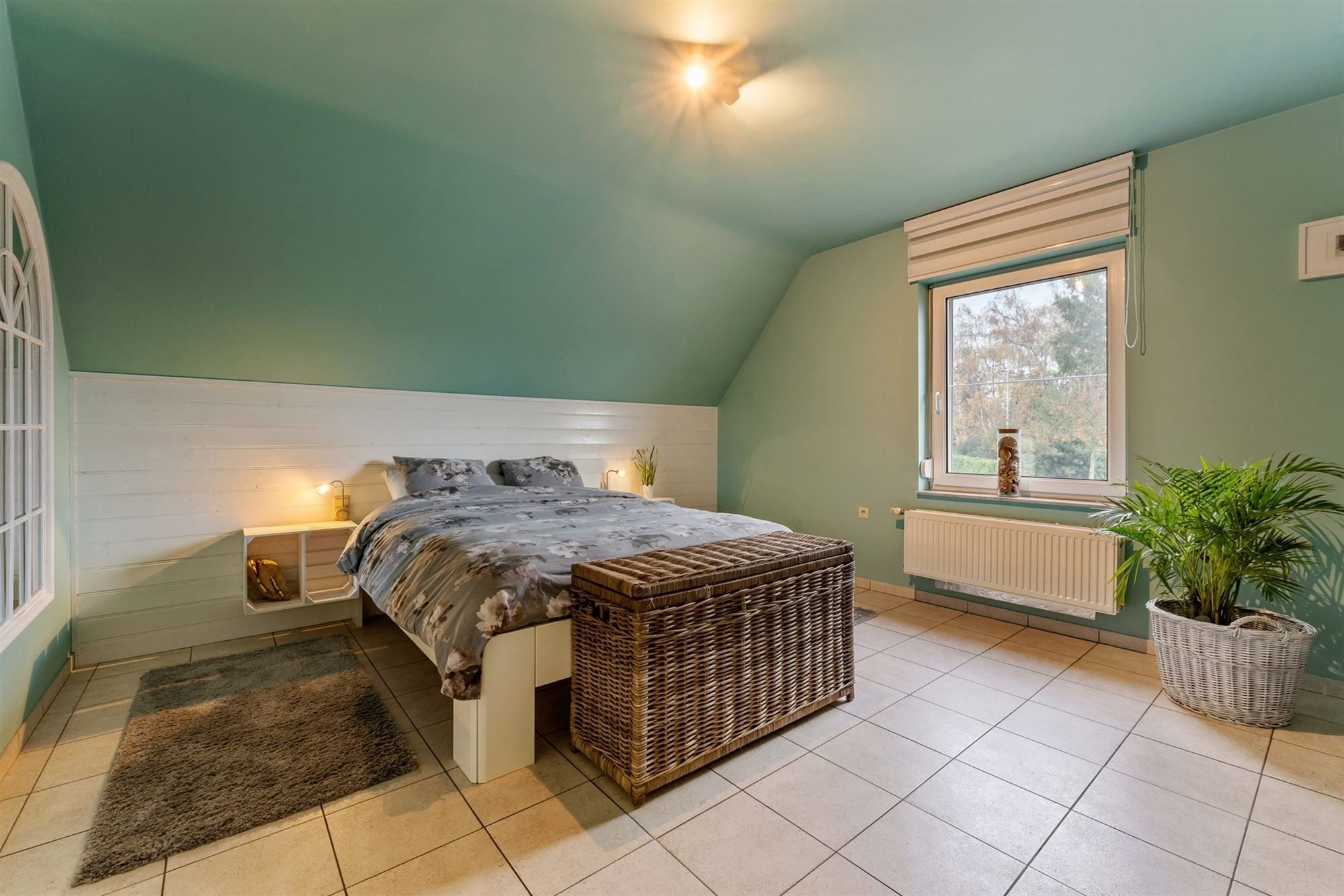 PERFECT ONDERHOUDEN HOB MET 3 SLAAPKAMERS RUSTIG GELEGEN OP EEN ZONNIG GEORIËNTEERD PERCEEL VAN 3A27CA TE BEVERLO. foto 12