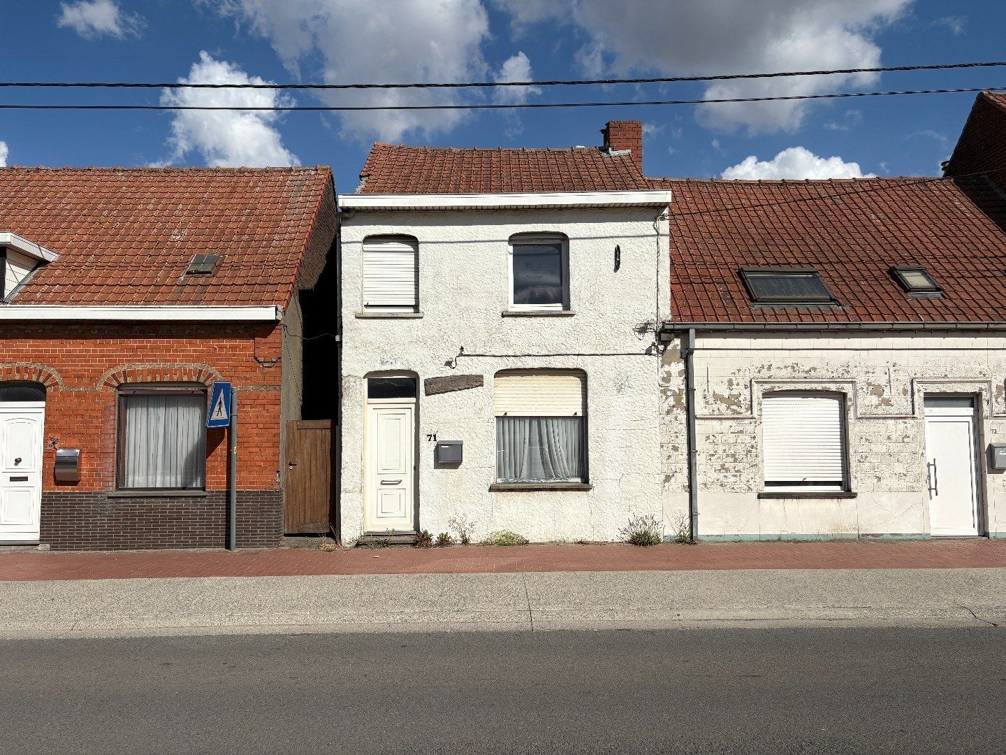 Grote te renoveren woning met zijdeur op 295 m² foto 4