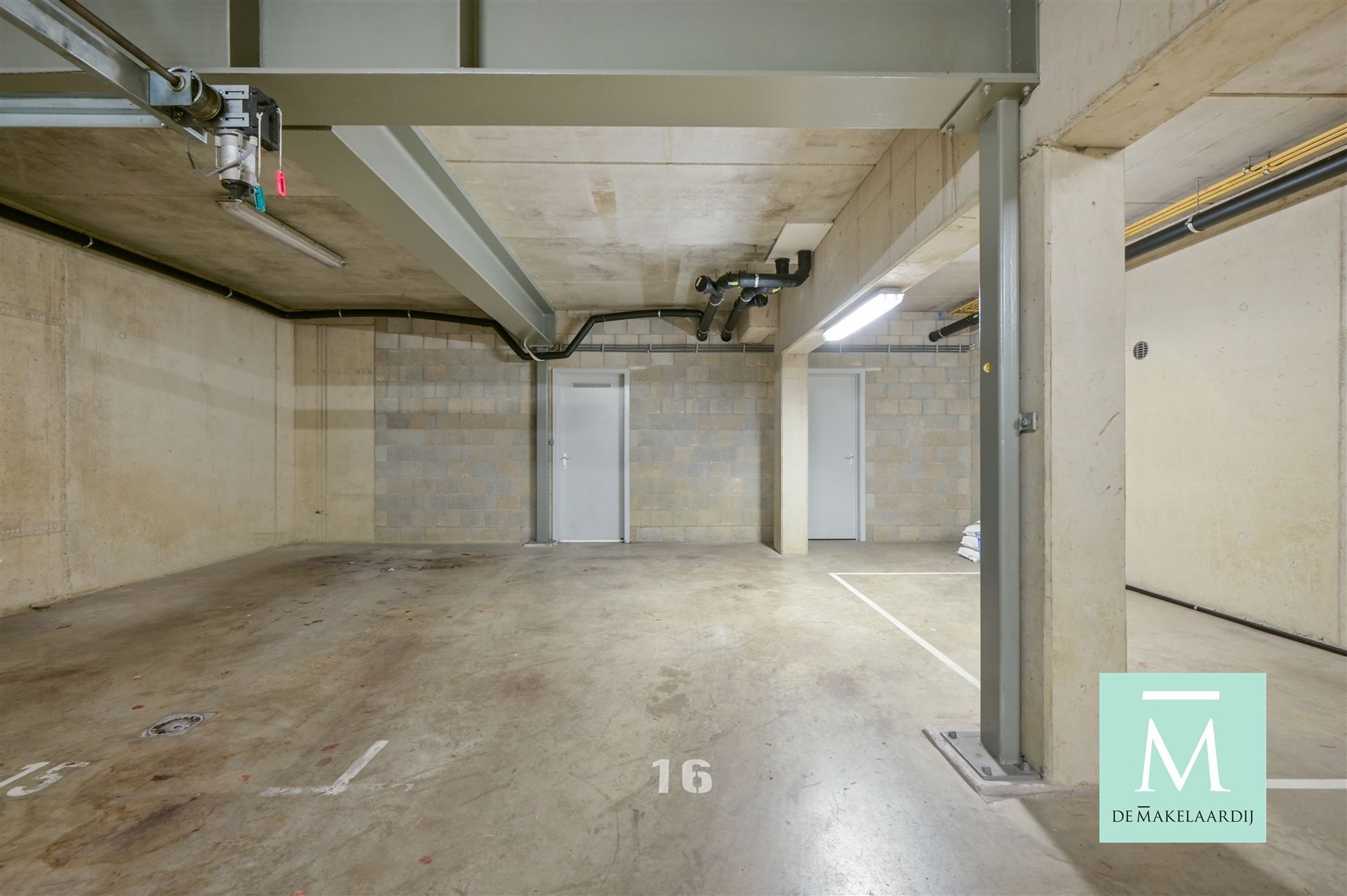 Mooi appartement met autostaanplaats en berging, gelegen in een afgesloten parkdomein foto 14