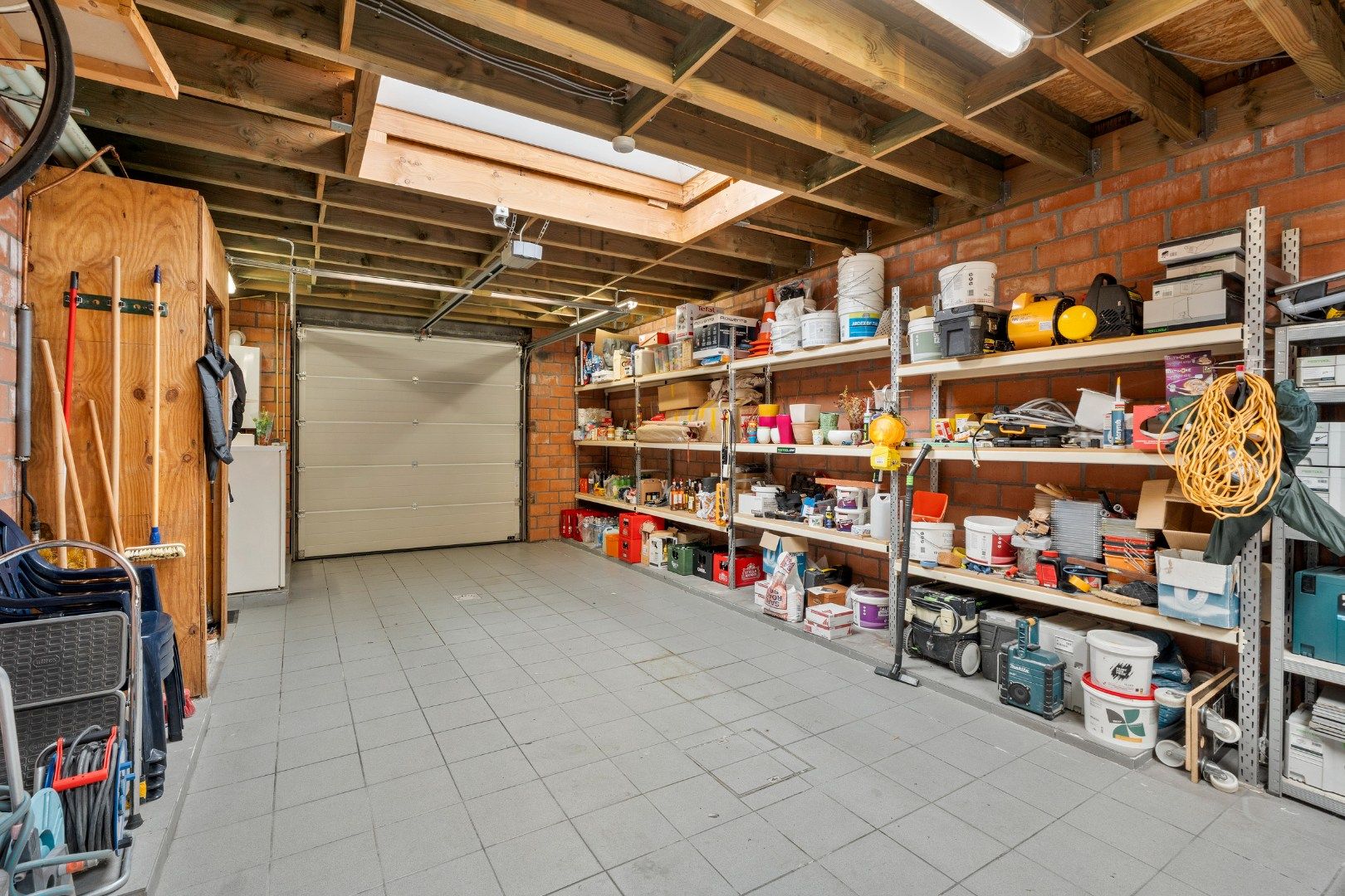 ENERGIEZUINIGE RUIME WONING OP 450M² MET 3 SLPKS, GROTE GARAGE (58M²) EN TUIN foto 17