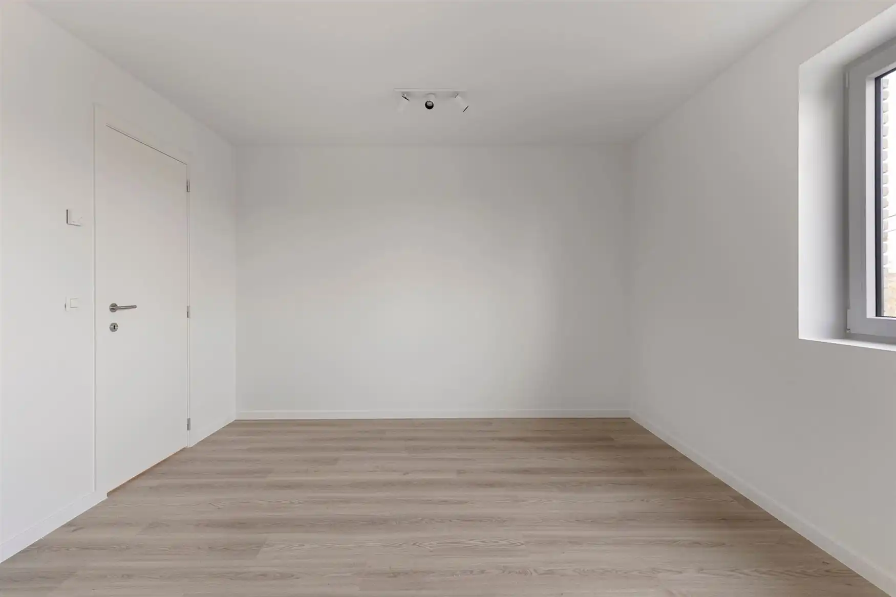 Nieuwbouwwoning foto 9