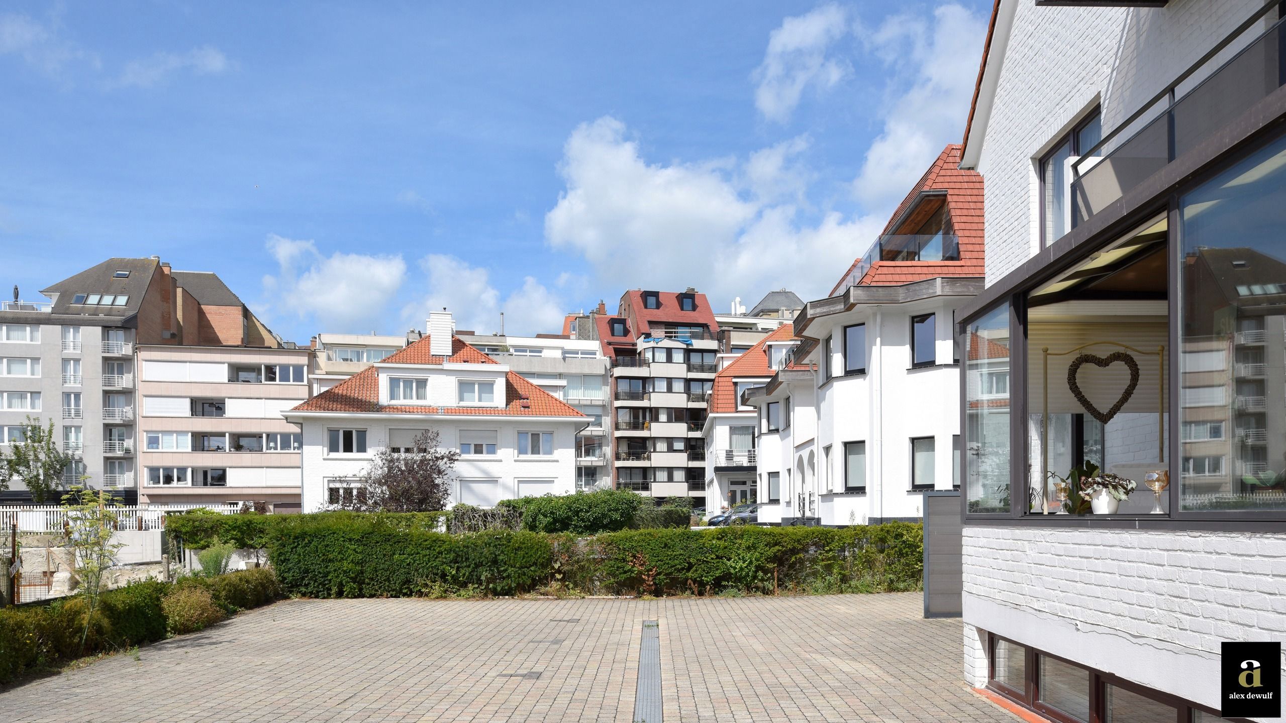 Zeer lichtrijk appartement in een villa-residentie [Meerminlaan - Knokke Albertstrand]. foto 7