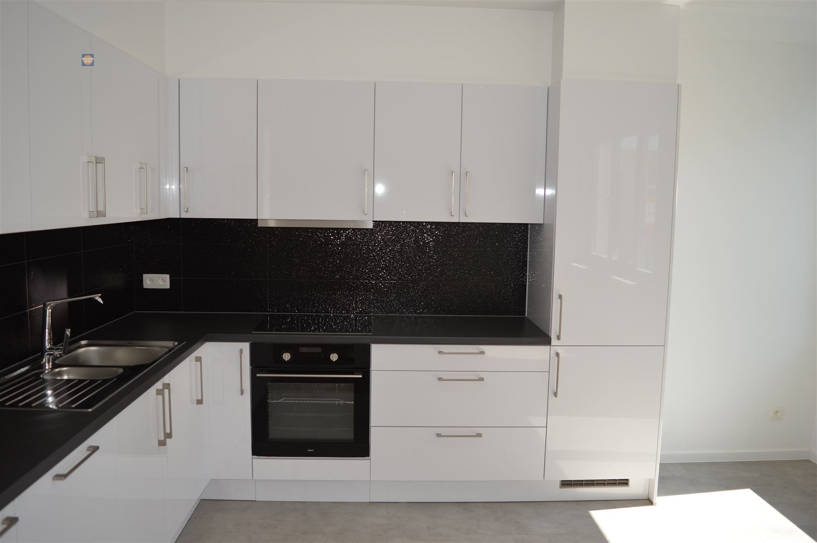 1-slpk appartement met groot terras nabij centrum Willebroek foto 4