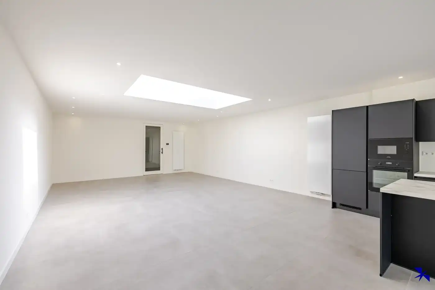 Modern gerenoveerde gezinswoning foto 4