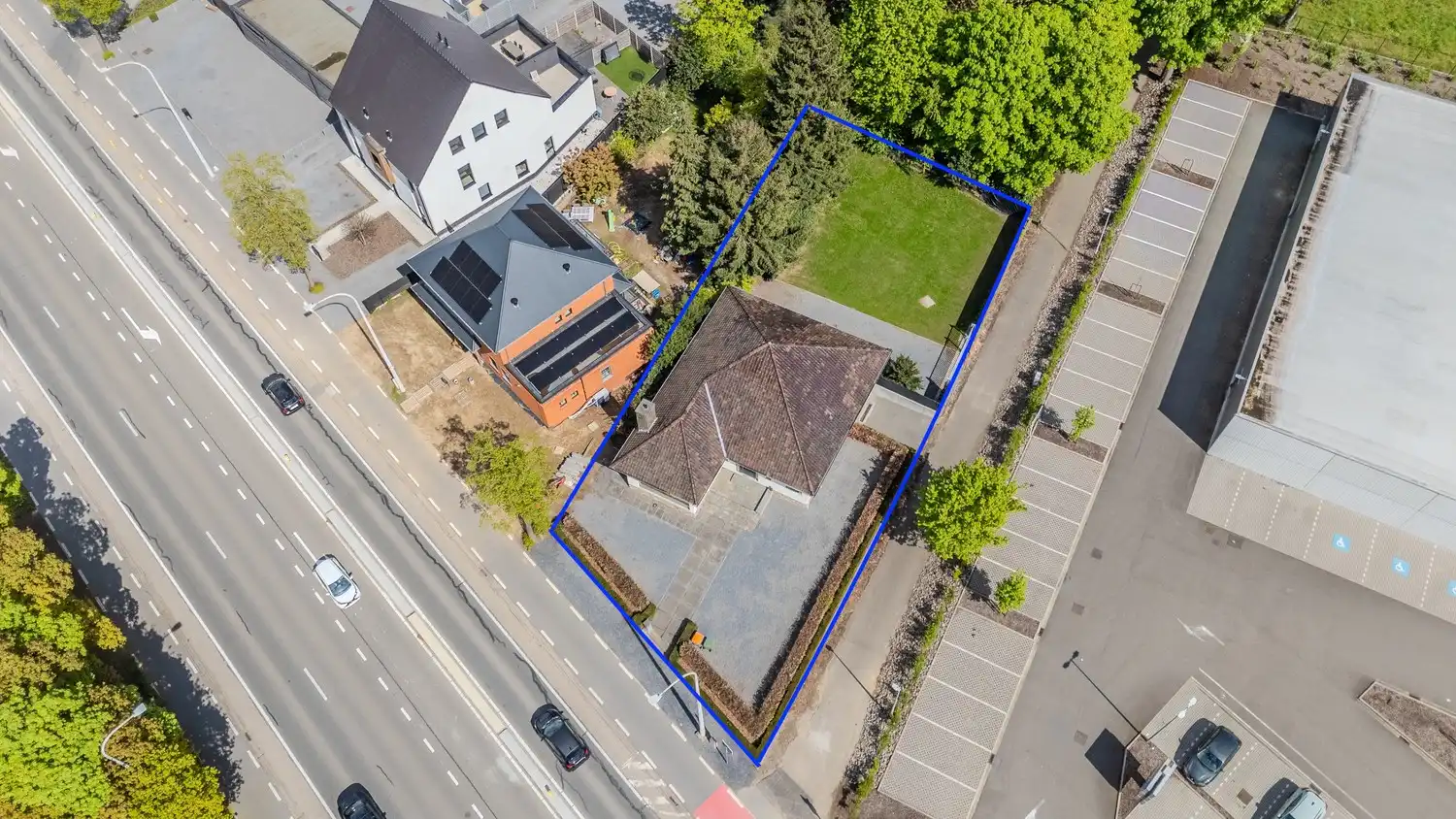 Instapklare woning op een perceel van ruim 8 are met gezellige tuin op een strategische ligging nabij alle voorzieningen foto 36