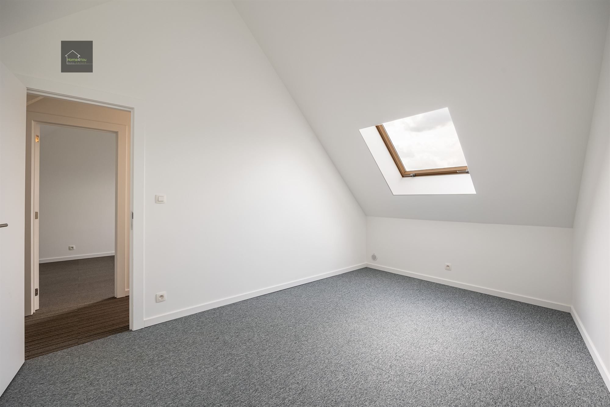 Handelshuis met duplex en 2 aparte tuinen foto 24