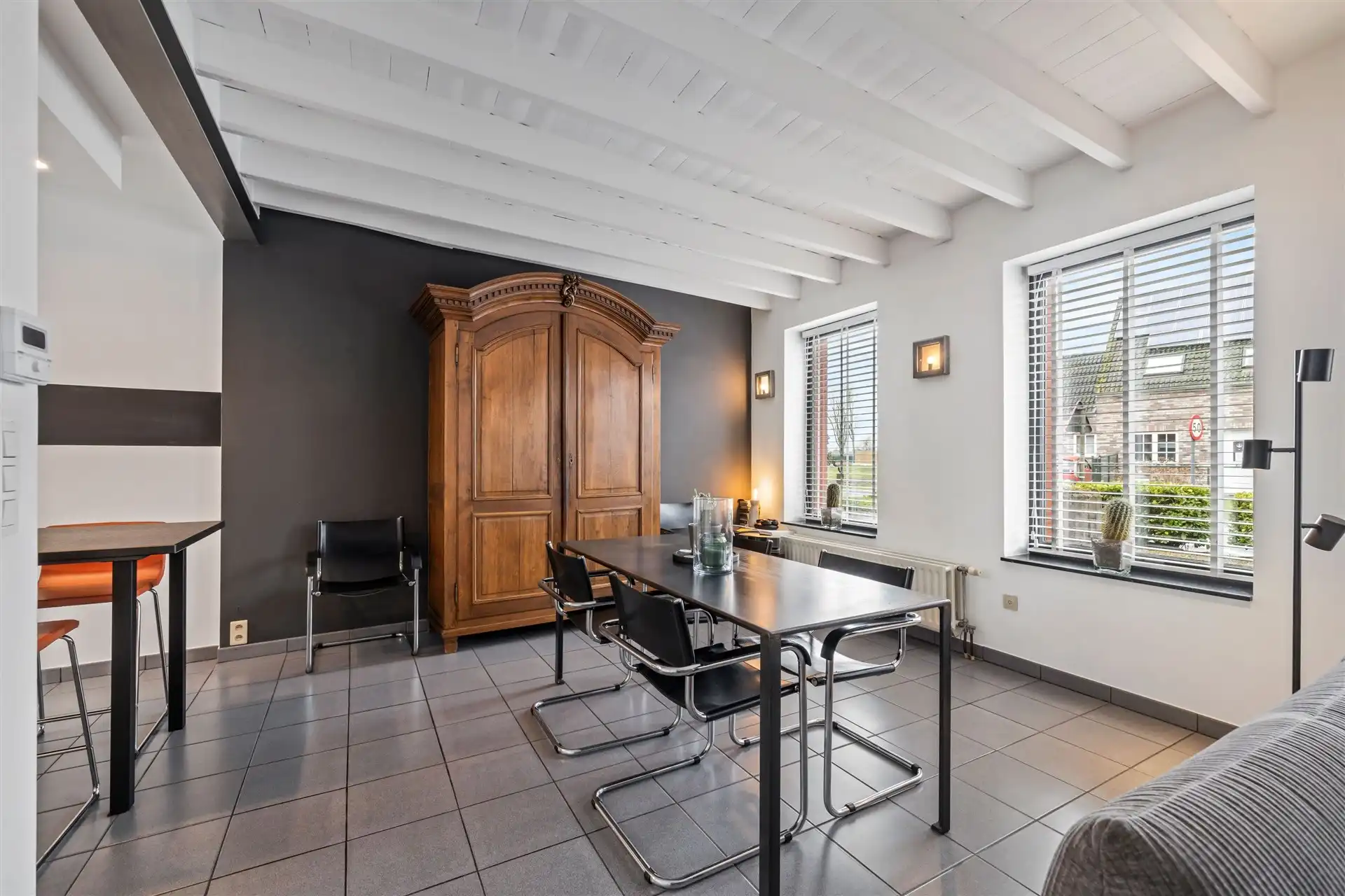 Sfeervolle halfopen bebouwing op een aantrekkelijke woonlocatie (447m²) foto 6