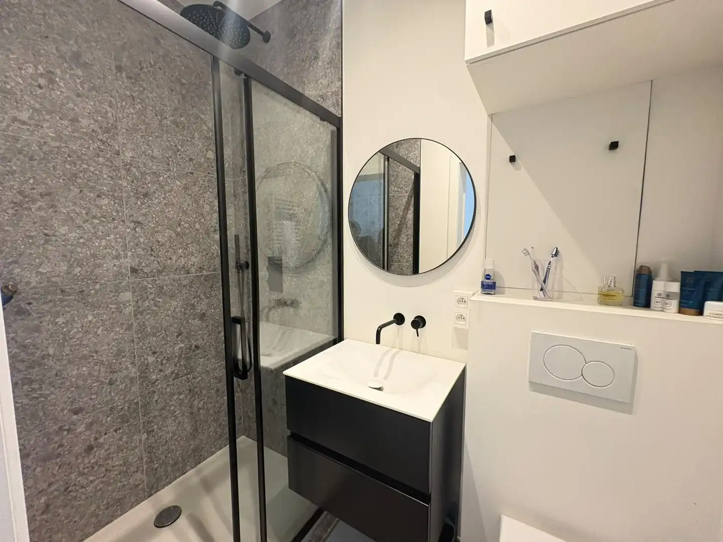 GEMEUBELD 1 SLAAPKAMER APPARTEMENT foto 5