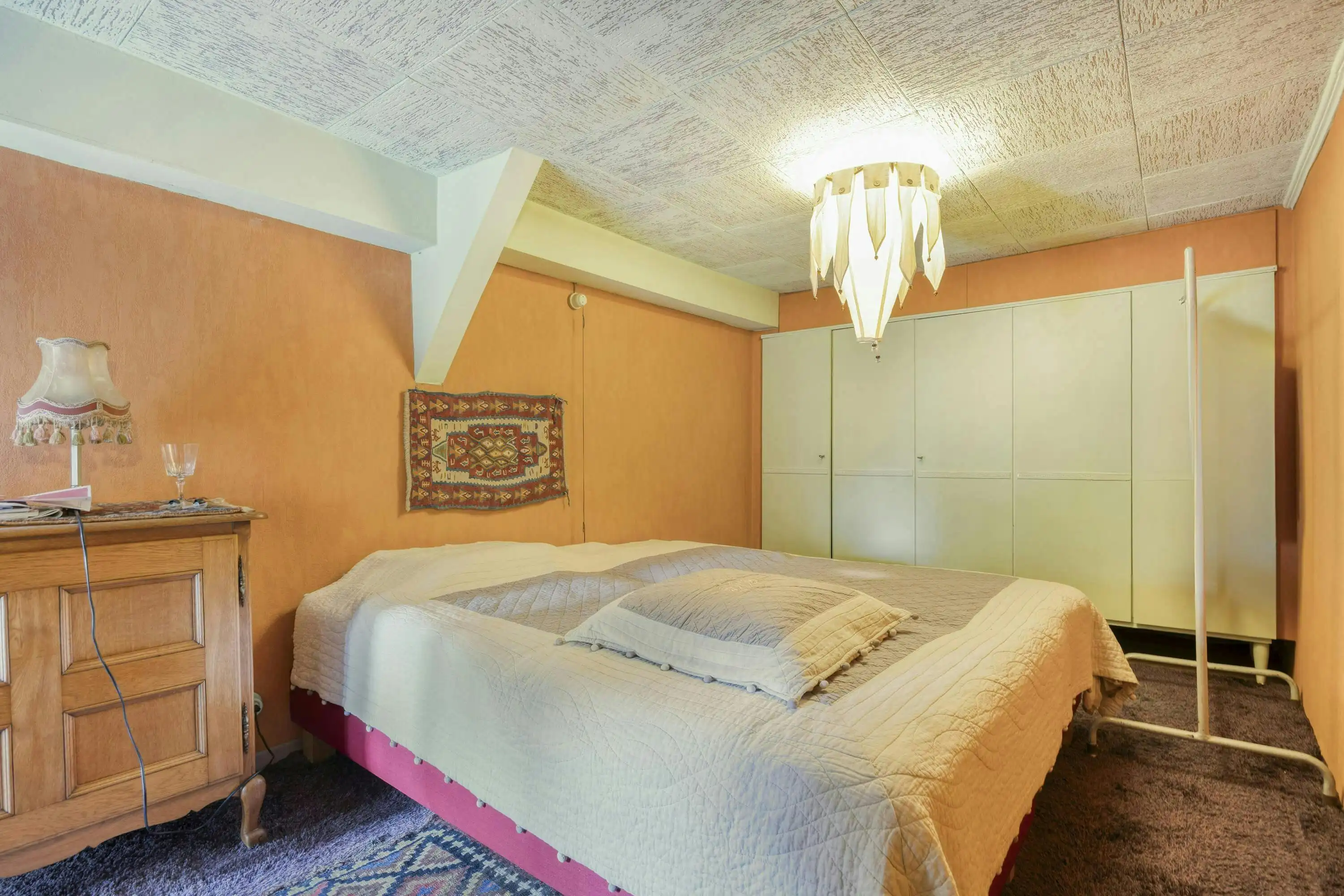 Knus renovatiehuisje met karakter in Kalken foto 14