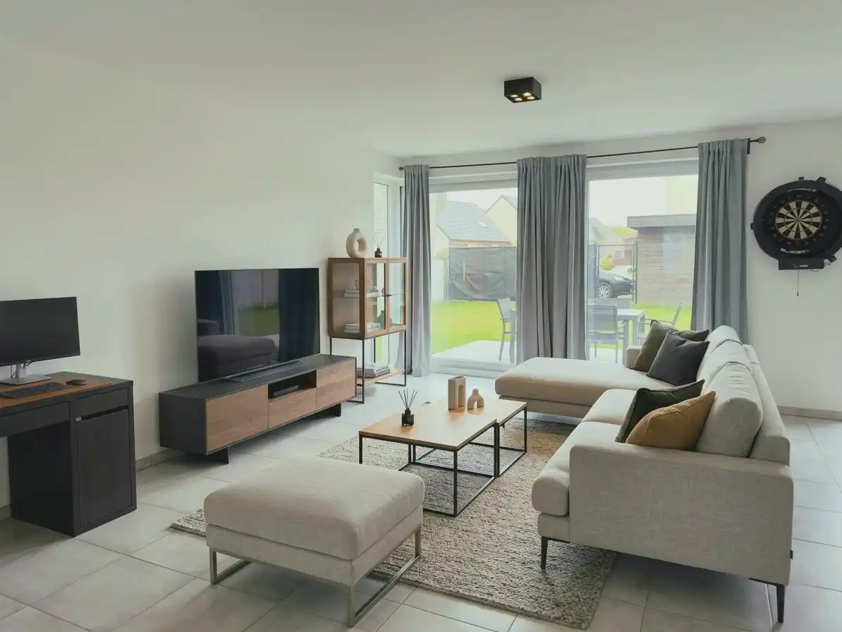 NIEUWBOUWWONING IN HARTJE POESELE MET 3 SLPKS, TUIN & CARPORT foto 2