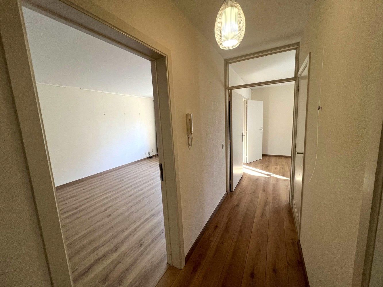 Instapklare, gerenoveerde serviceflat in een rustige en groene omgeving foto 11