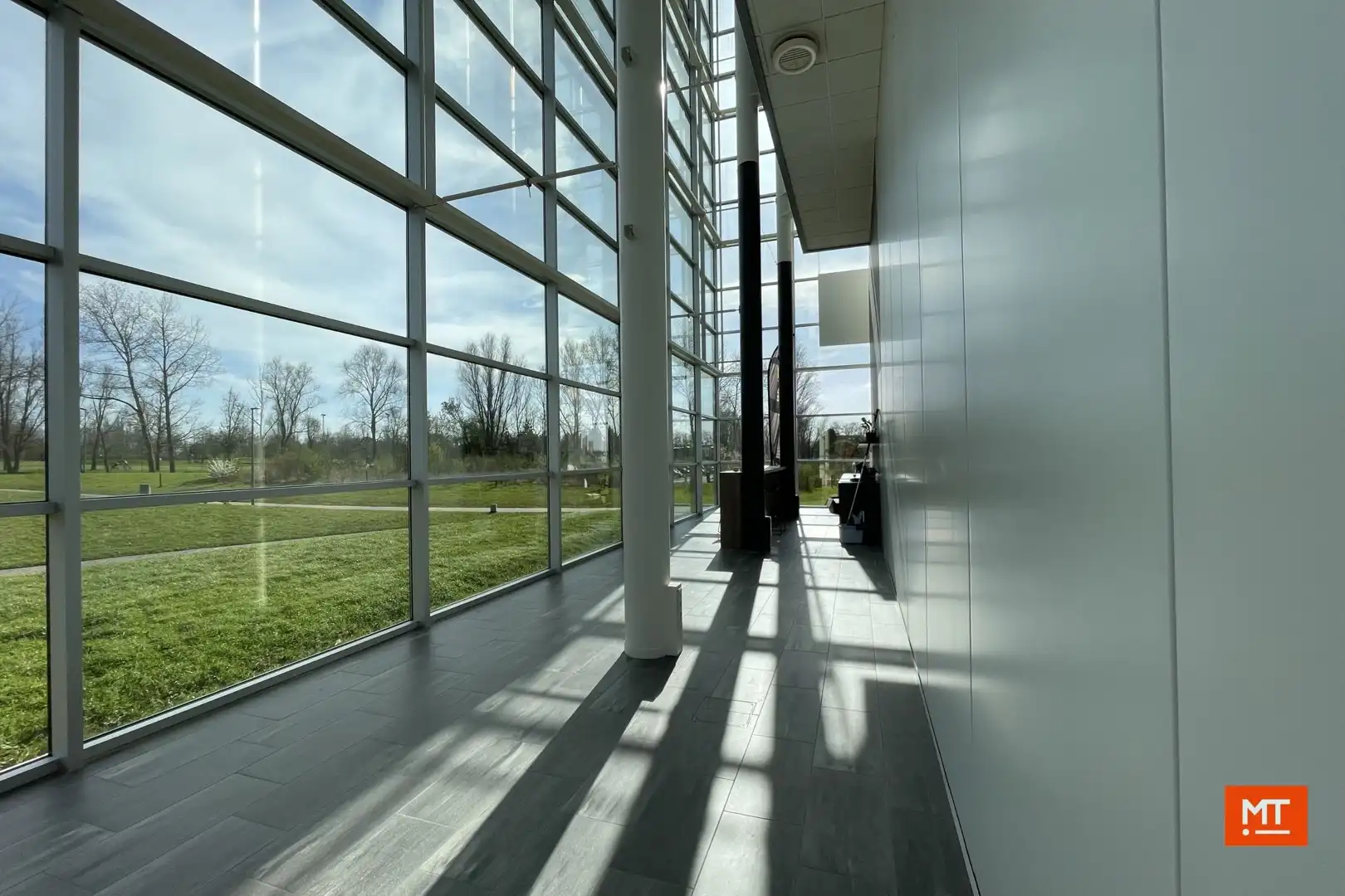 Gelijkvloerse handelsruimte te huur foto 5