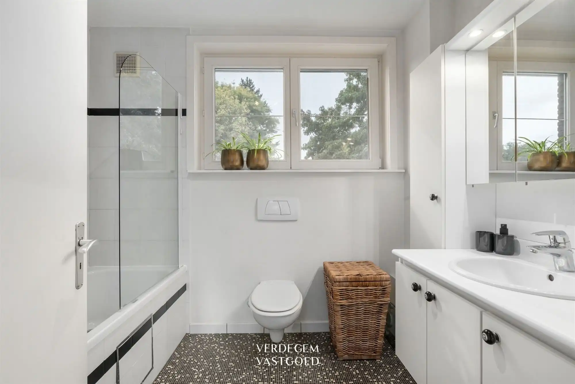 Prachtige villa met 5 slaapkamers en heerlijke tuin foto 15