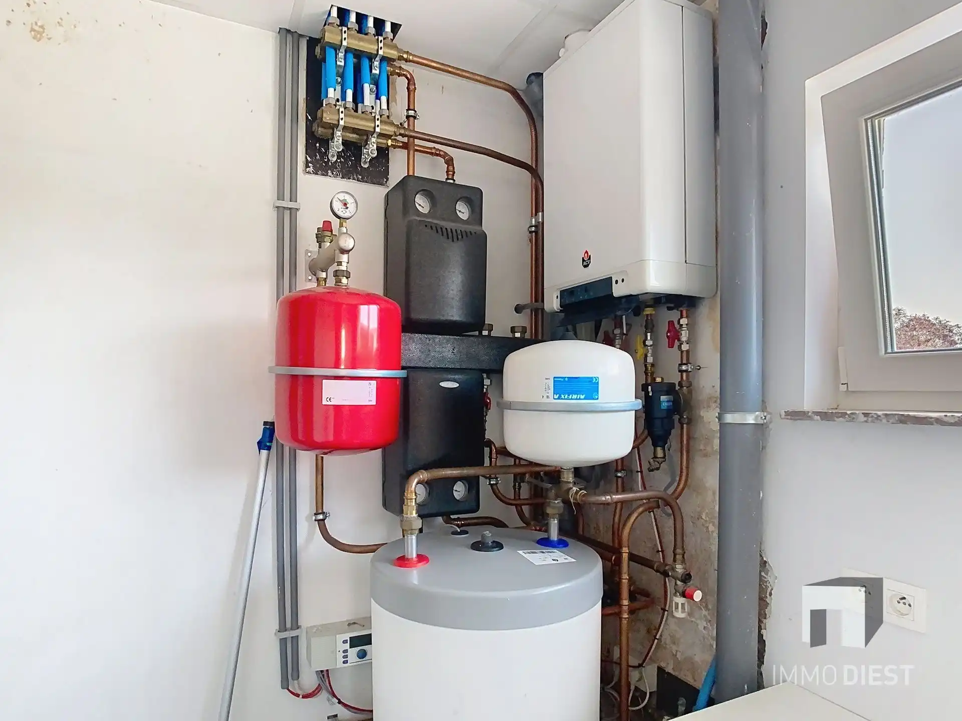 Volledig gerenoveerde halfopen woning +  EPC A foto 17