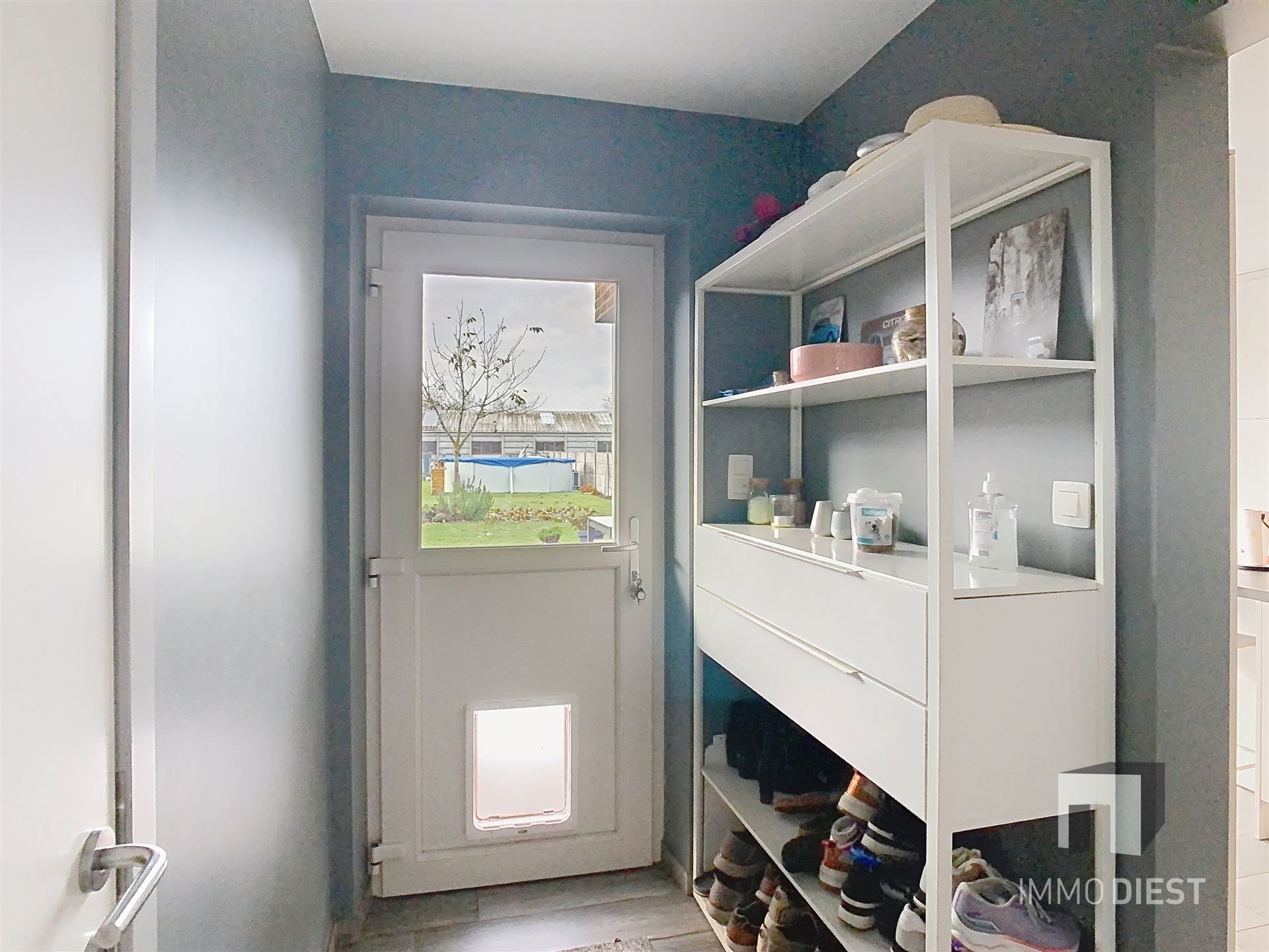 Volledig gerenoveerde halfopen bebouwing op 8a foto 17