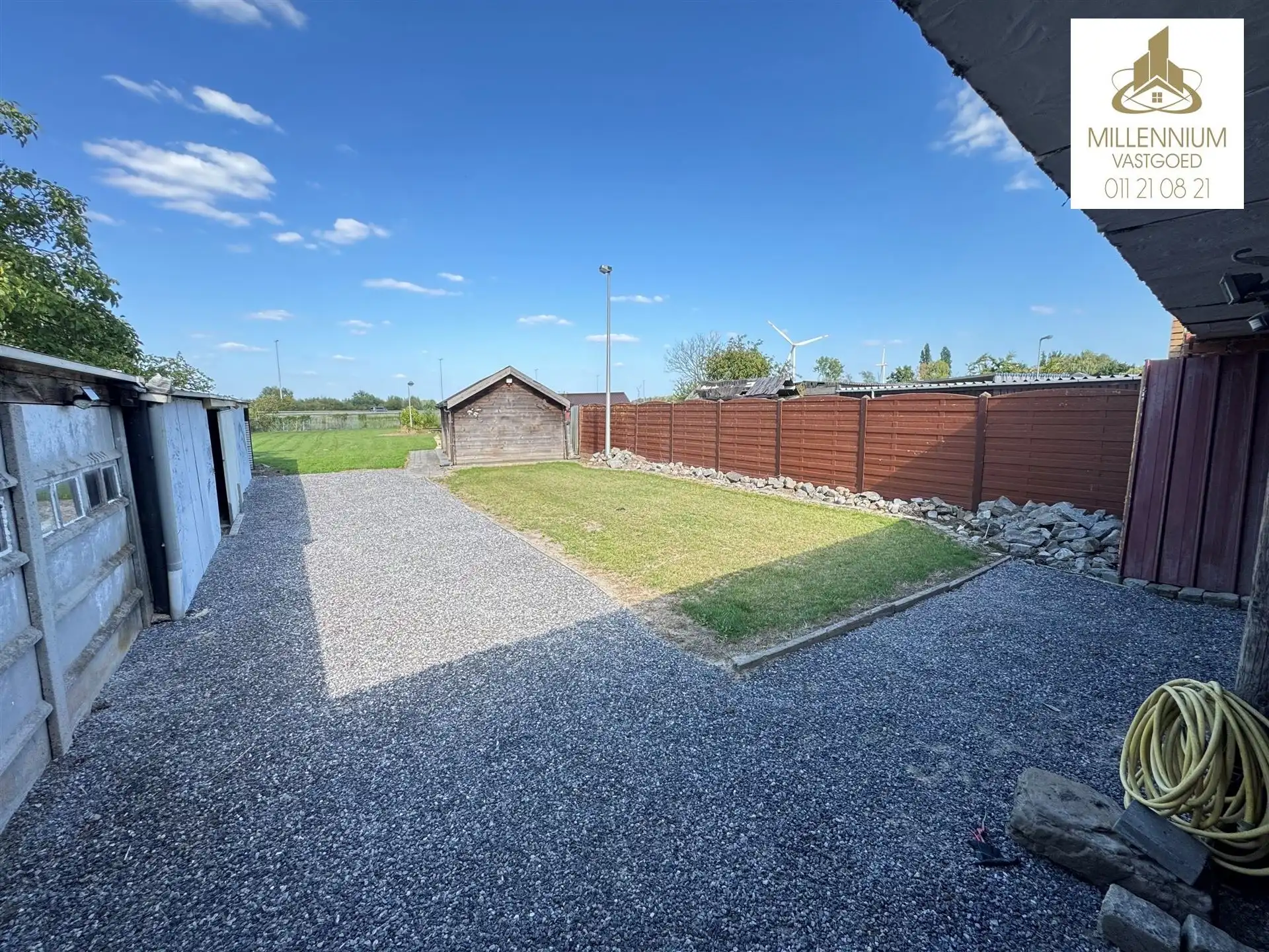 Ruime 4-Slaapkamerwoning en 2 Badkamers in Diepenbeek foto 30