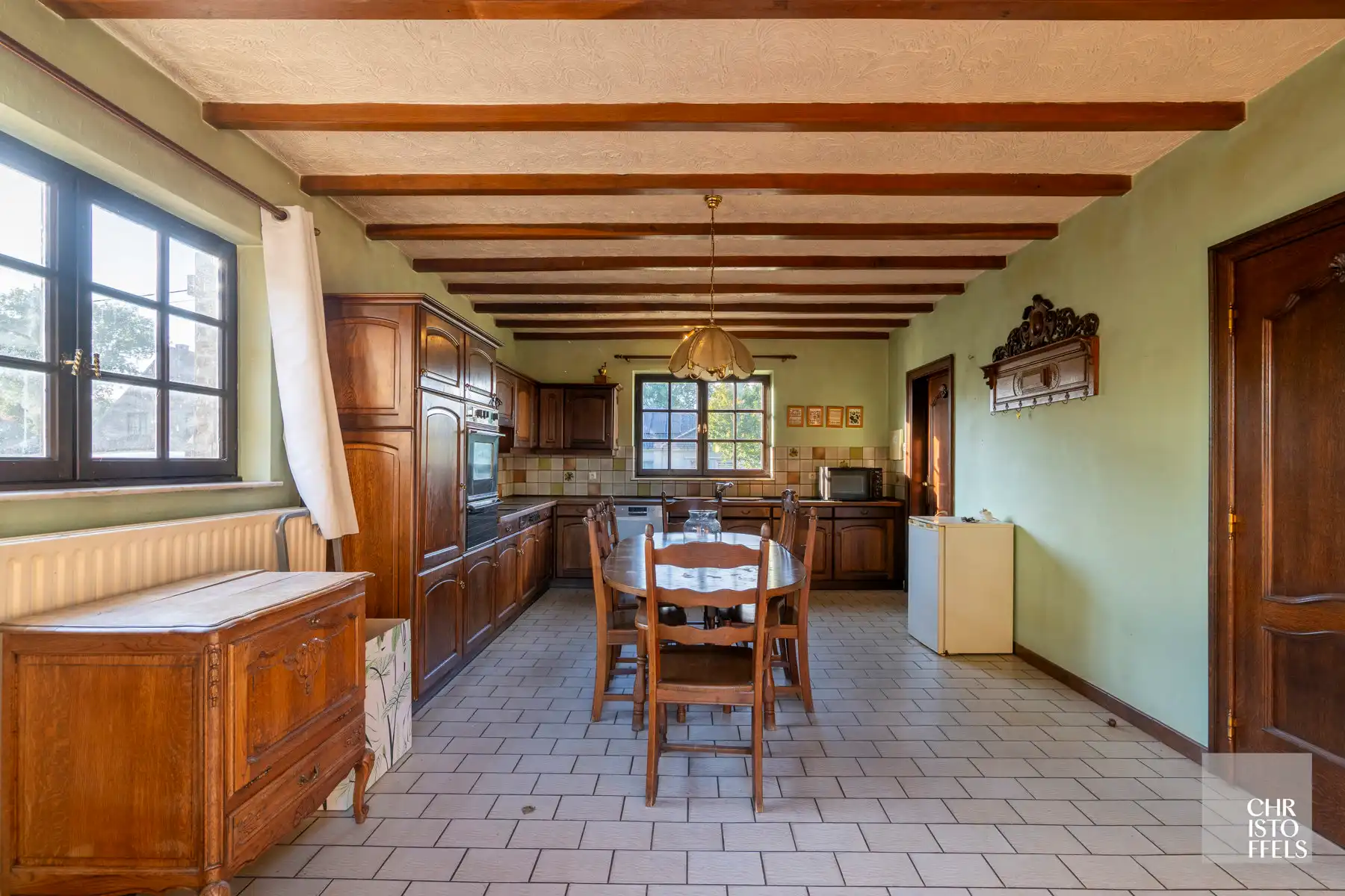 Te renoveren landhuis met bijgebouw van ca 70m² op perceel van 1.390 m²  foto 5