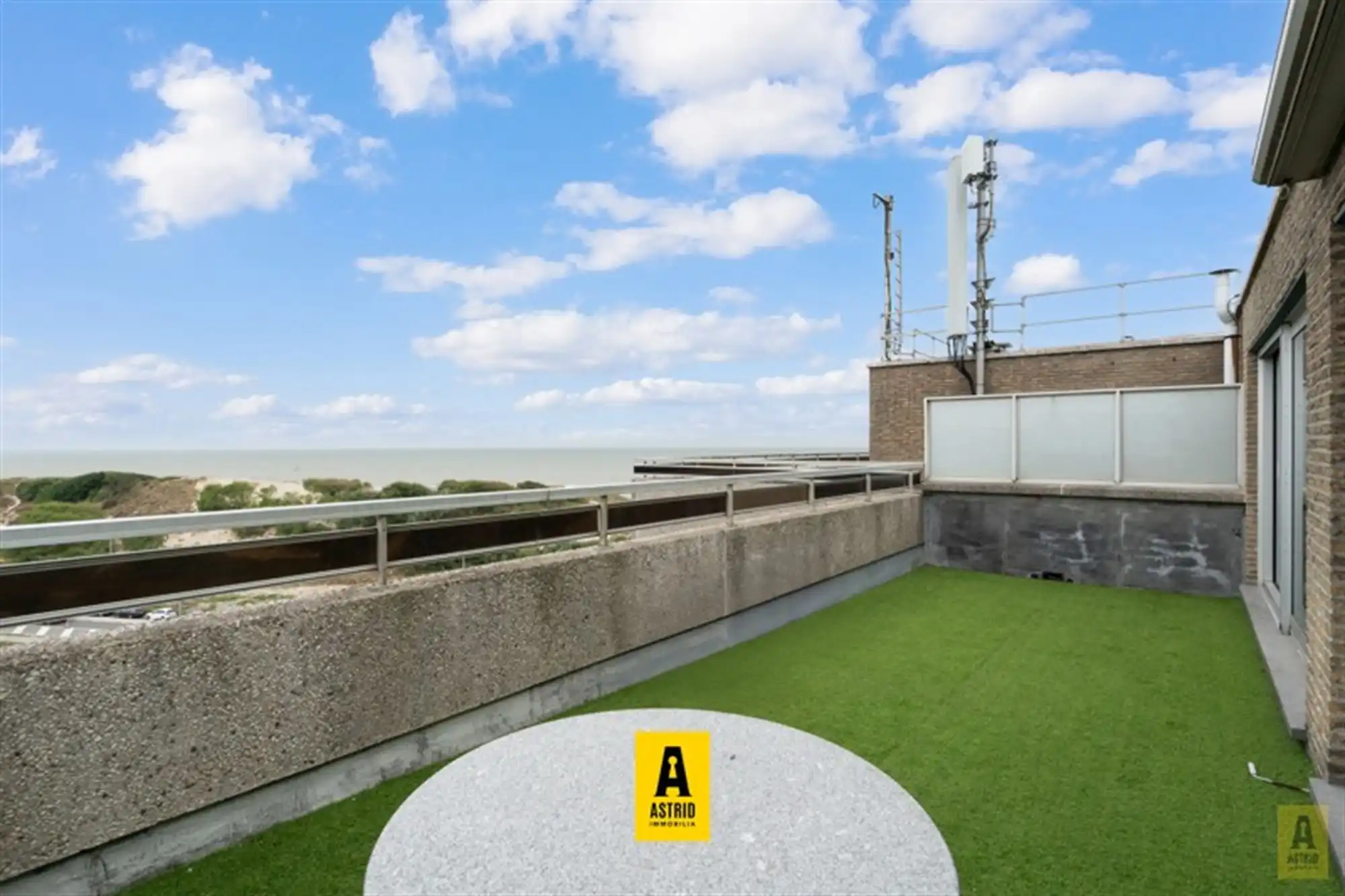 Uitzonderlijk aanbod! Duplexappartement op topligging met open zeezichten en riant zonne(dak)terras! foto 20