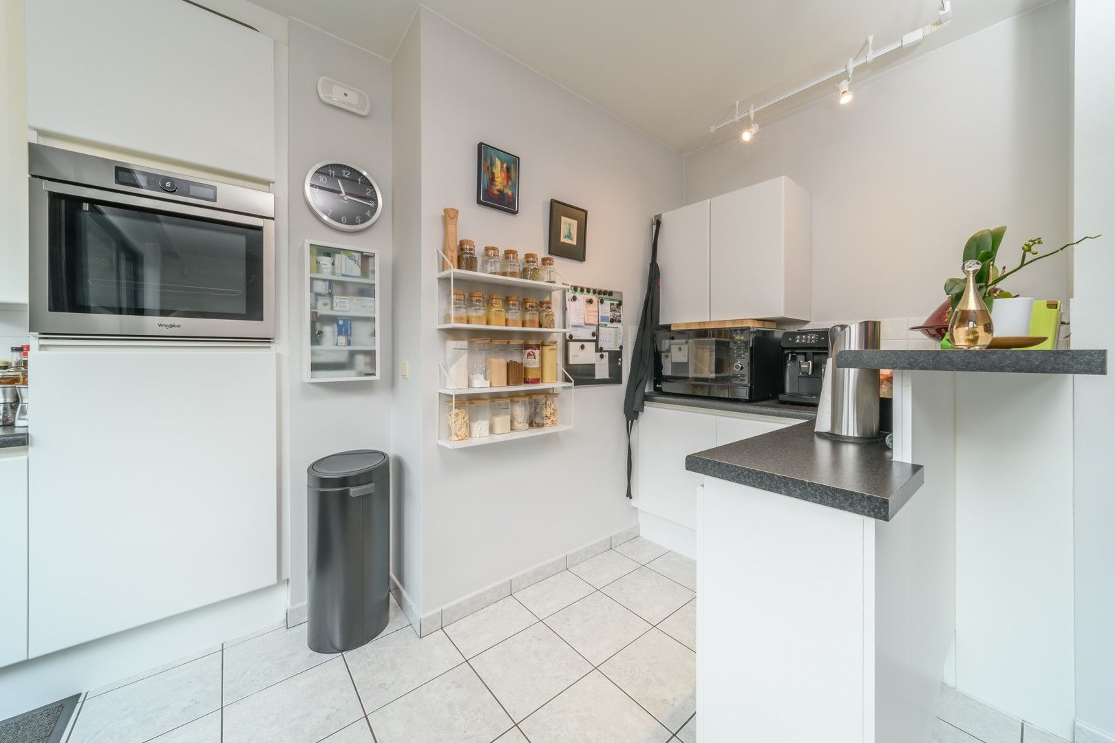Gezellig en ruim duplex-appartement in centrum Aalst foto 5