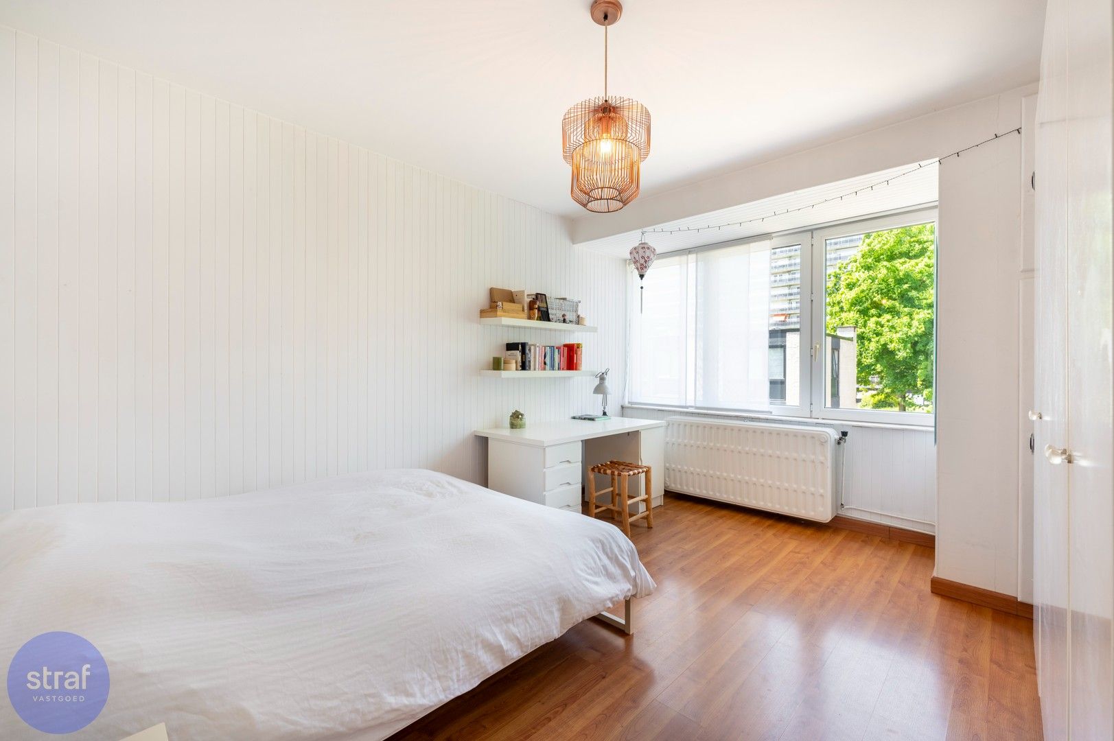 Instapklare bel-étage met ruim terras en tuin op een groene toplocatie foto 10
