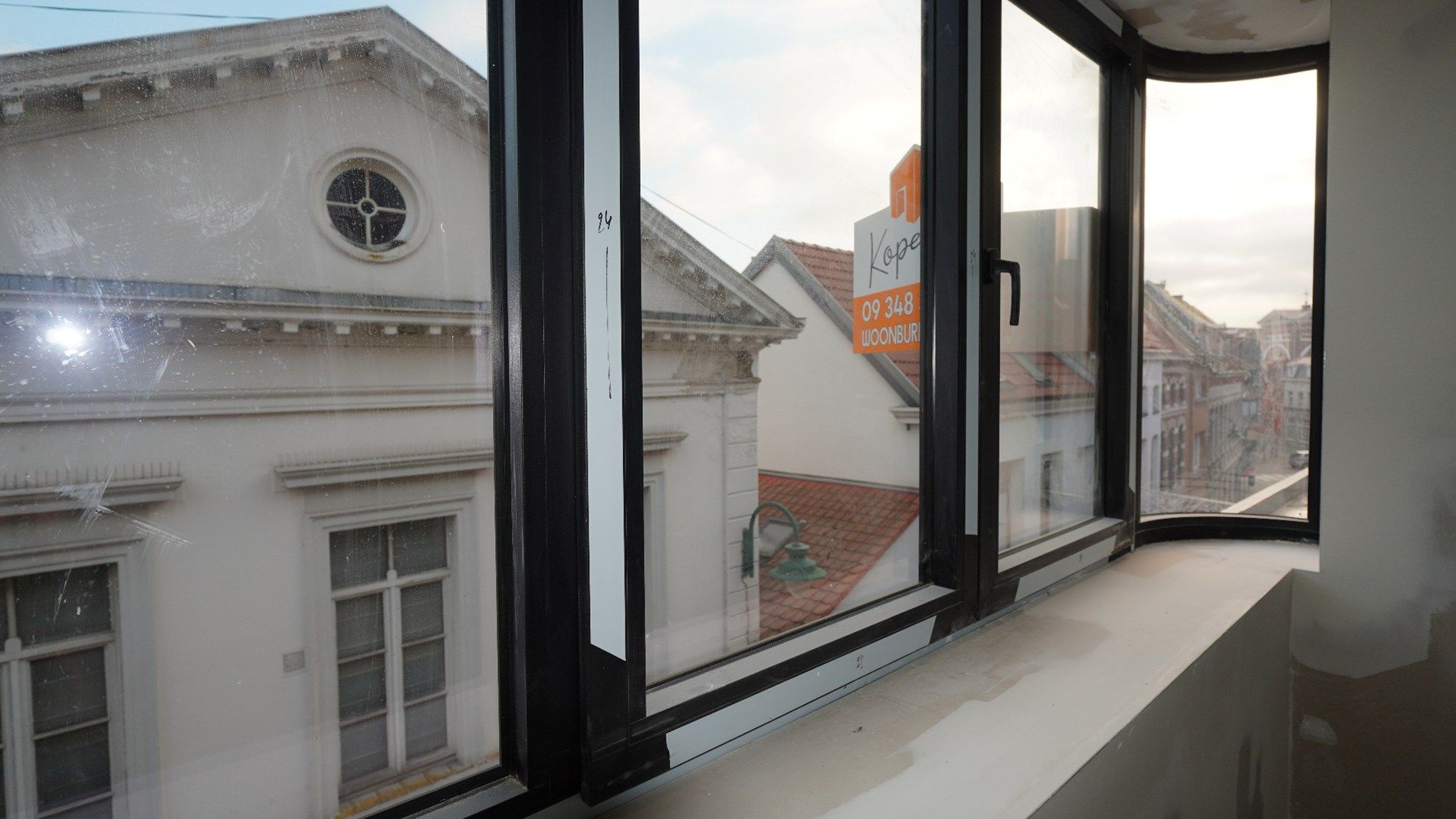 Karaktervolle "BEN" luxe duplex-appartement gelegen in het hart van Lokeren   foto 25