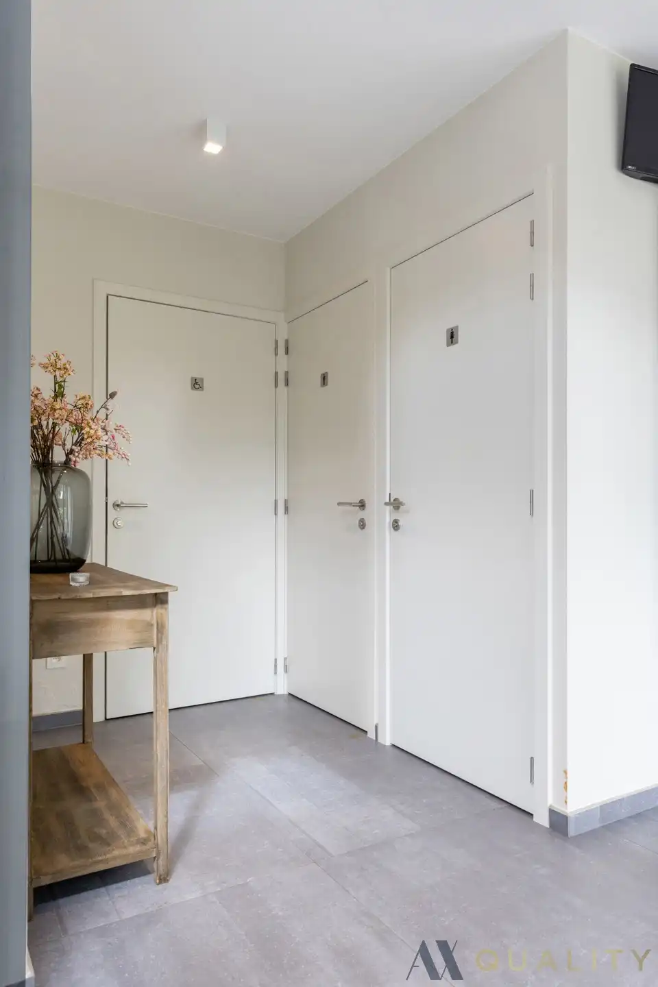 Instapklare kantoor- of praktijkruimte in het hart van Bornem foto 6