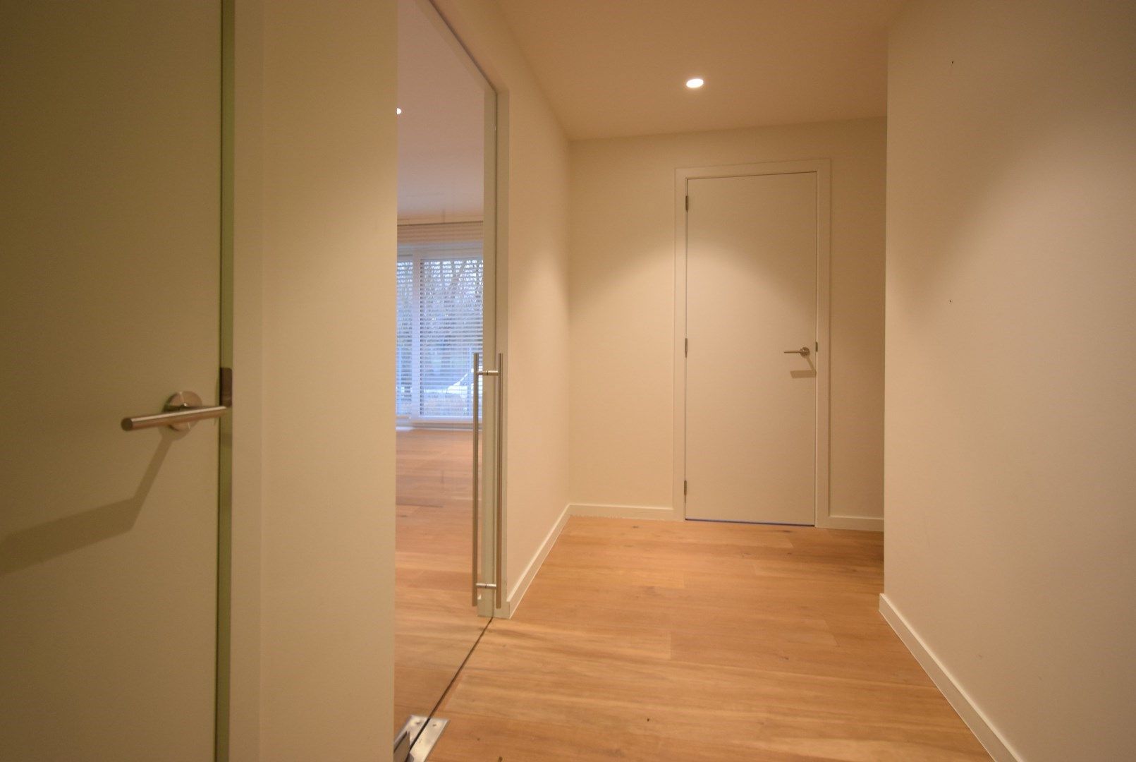 Luxueus afgewerkt hoekappartement te Rumbeke foto 3