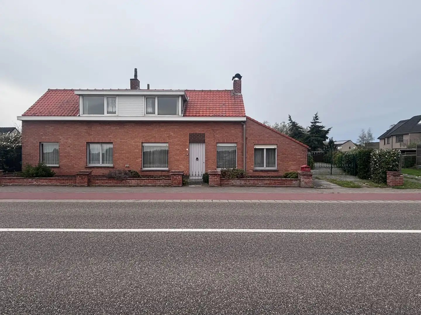"Ruime bouwgrond van 1080 m² te koop aan de Koksijdesteenweg in het hart van Koksijde!" foto 4