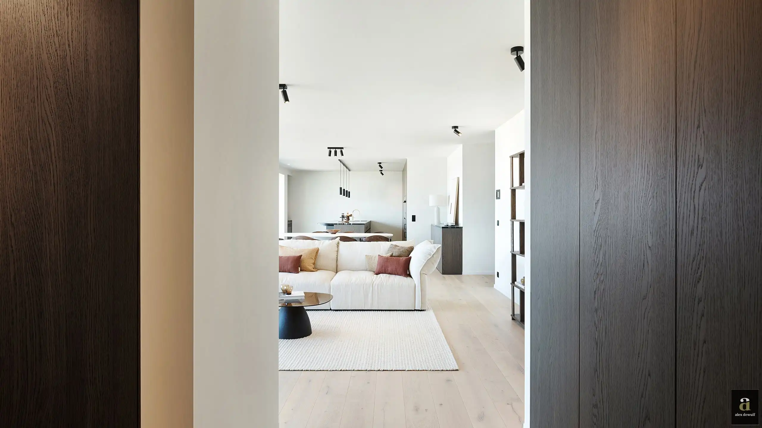 High-end appartement in iconisch gebouw aan RBSC Duinbergen. foto 20