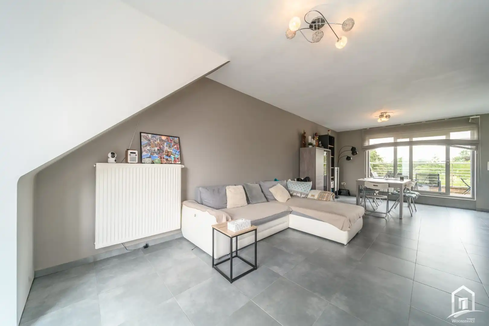 Duplex appartement met 2 slaapkamers te Lede foto 2