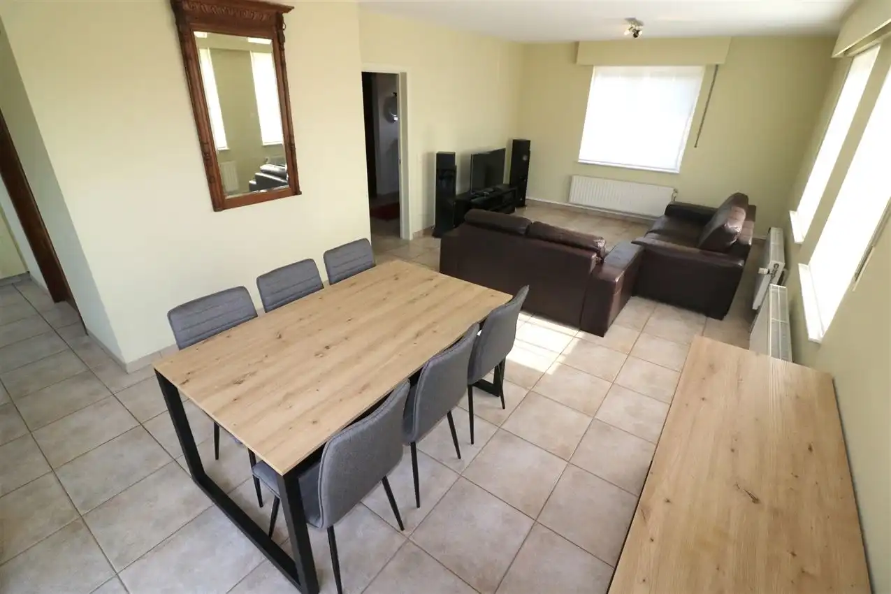 Gusting gelegen woning met 3 slp, garage en tuin foto 36