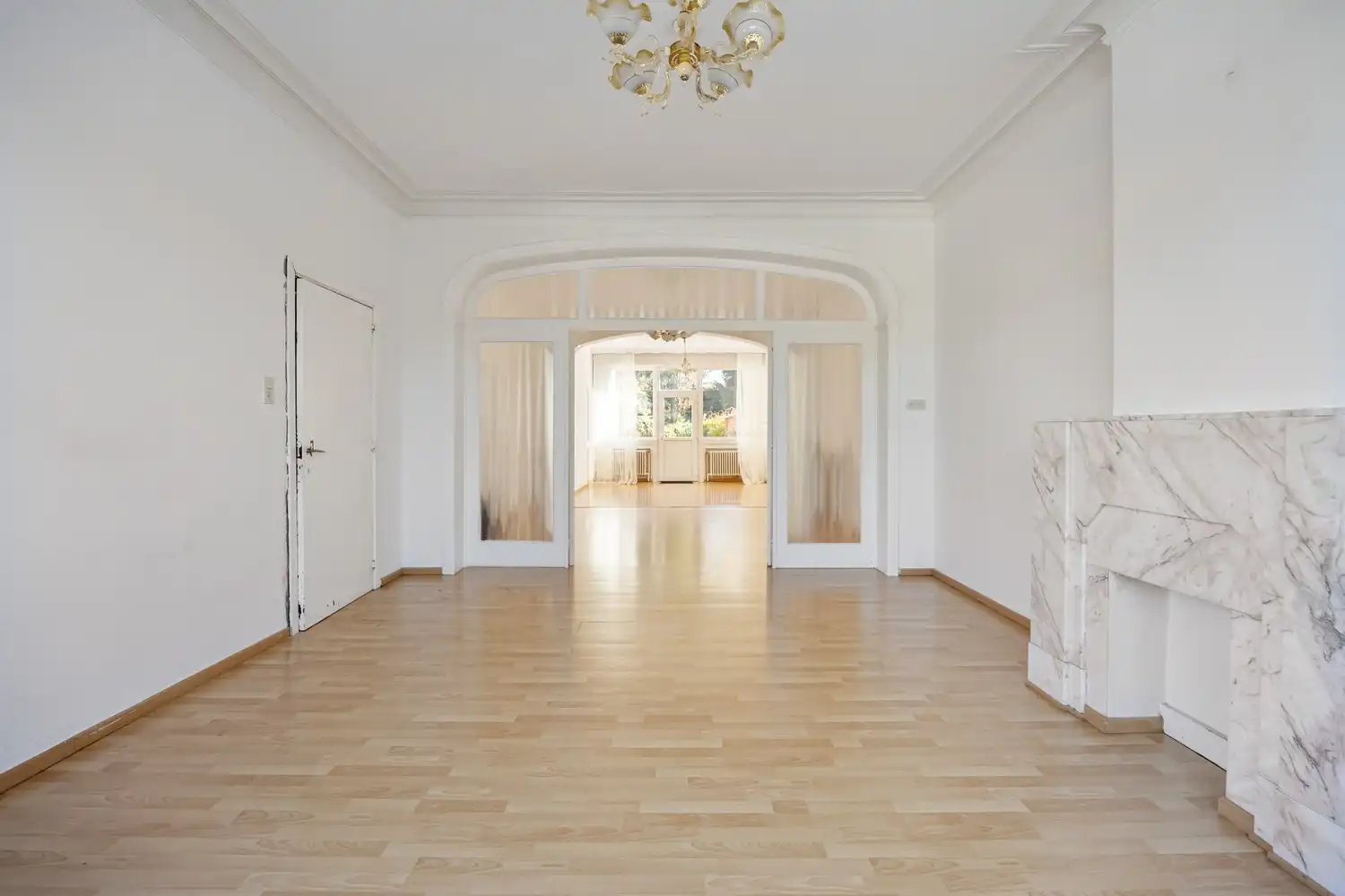 Authentieke herenwoning met ruime tuin en uitzonderlijk potentieel nabij het centrum van Hasselt! foto 5