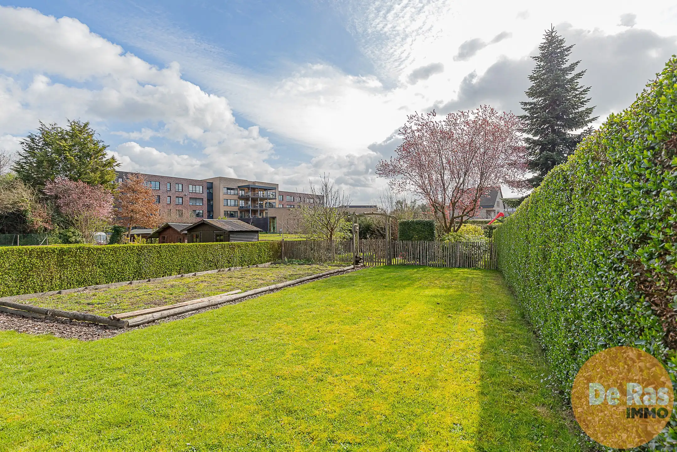 NINOVE - Ruime HOB in stadskern met 4slp/garage en tuin foto 7
