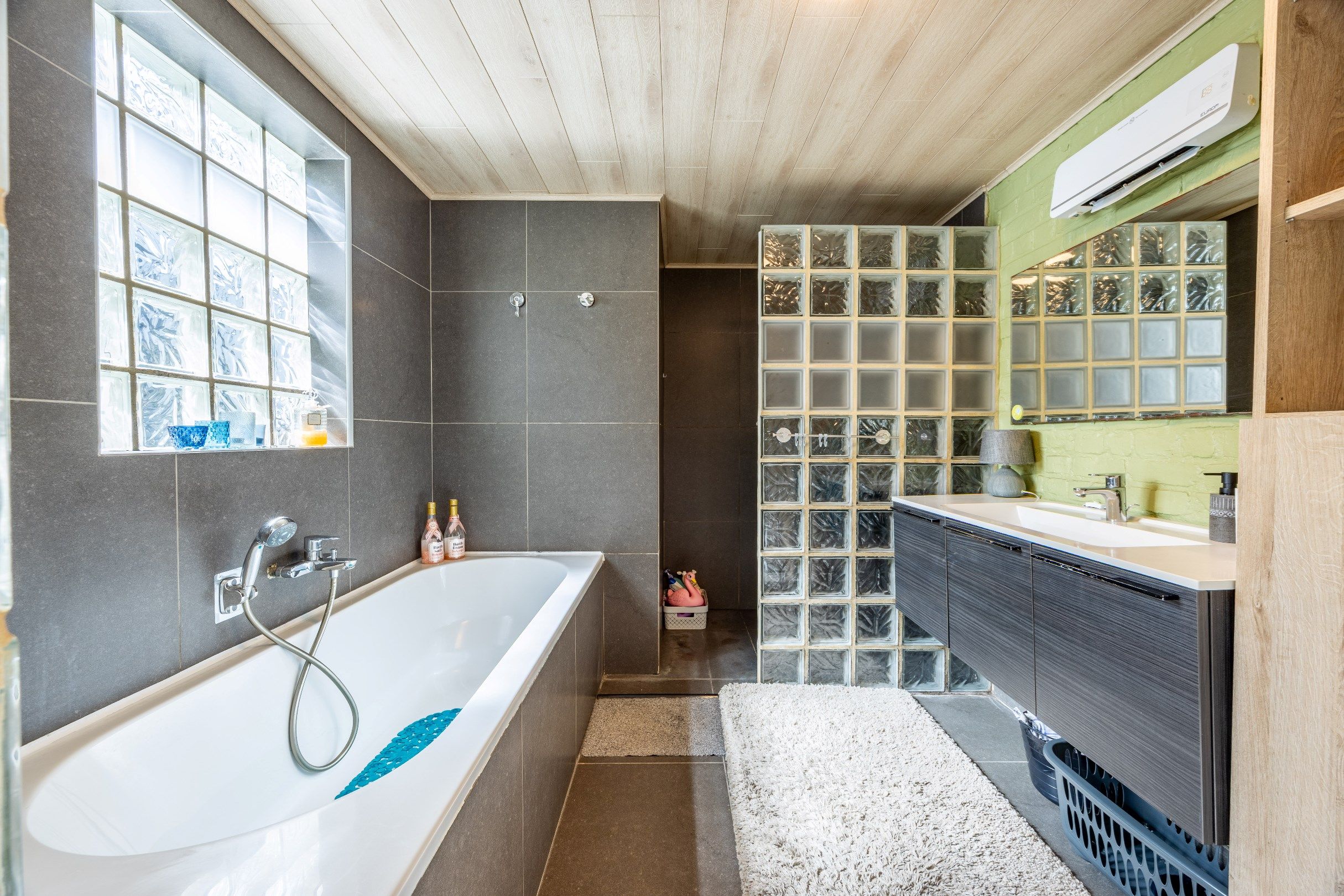 STARTERSWONING MET GARAGE  foto 11
